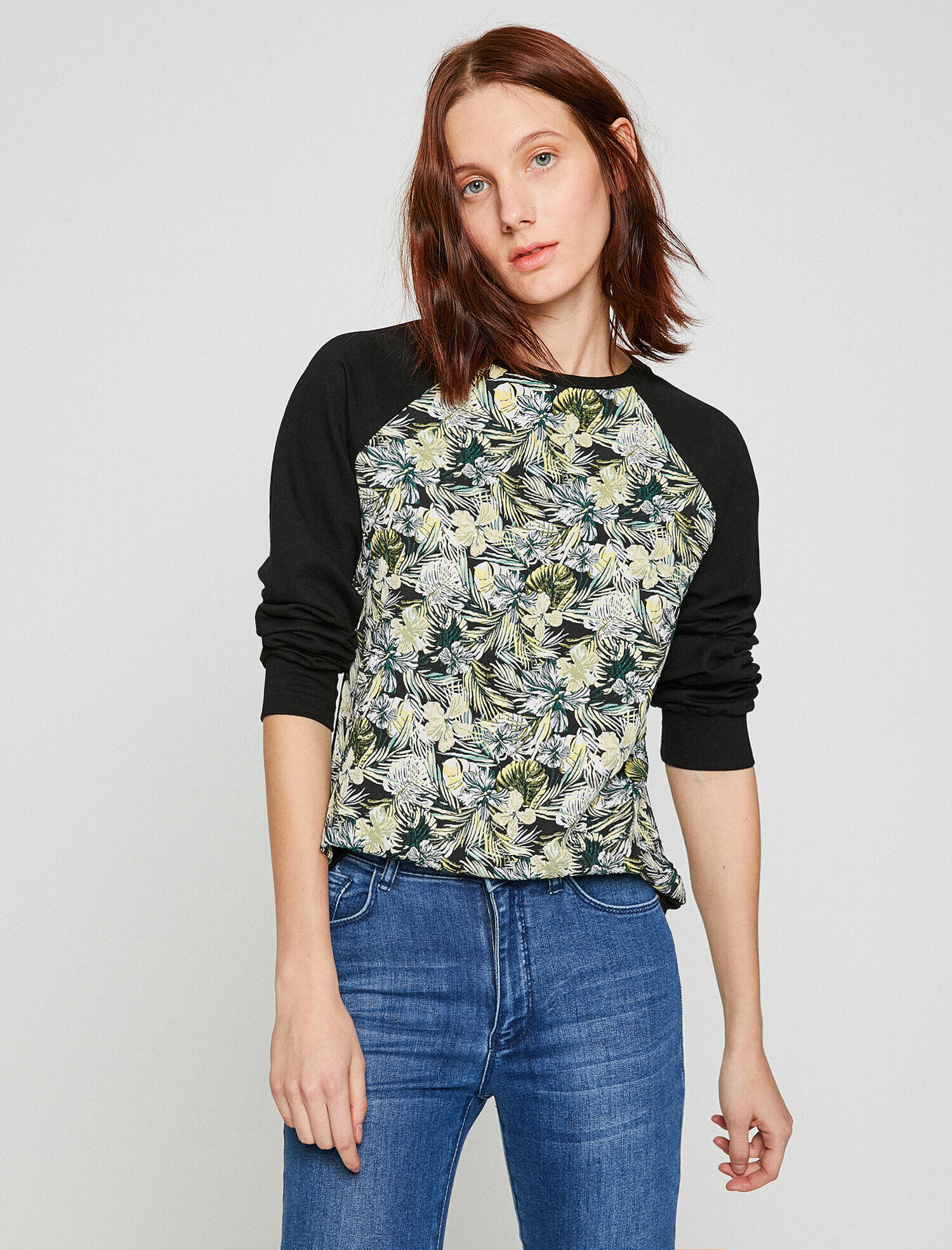 Çiçekli Sweatshirt