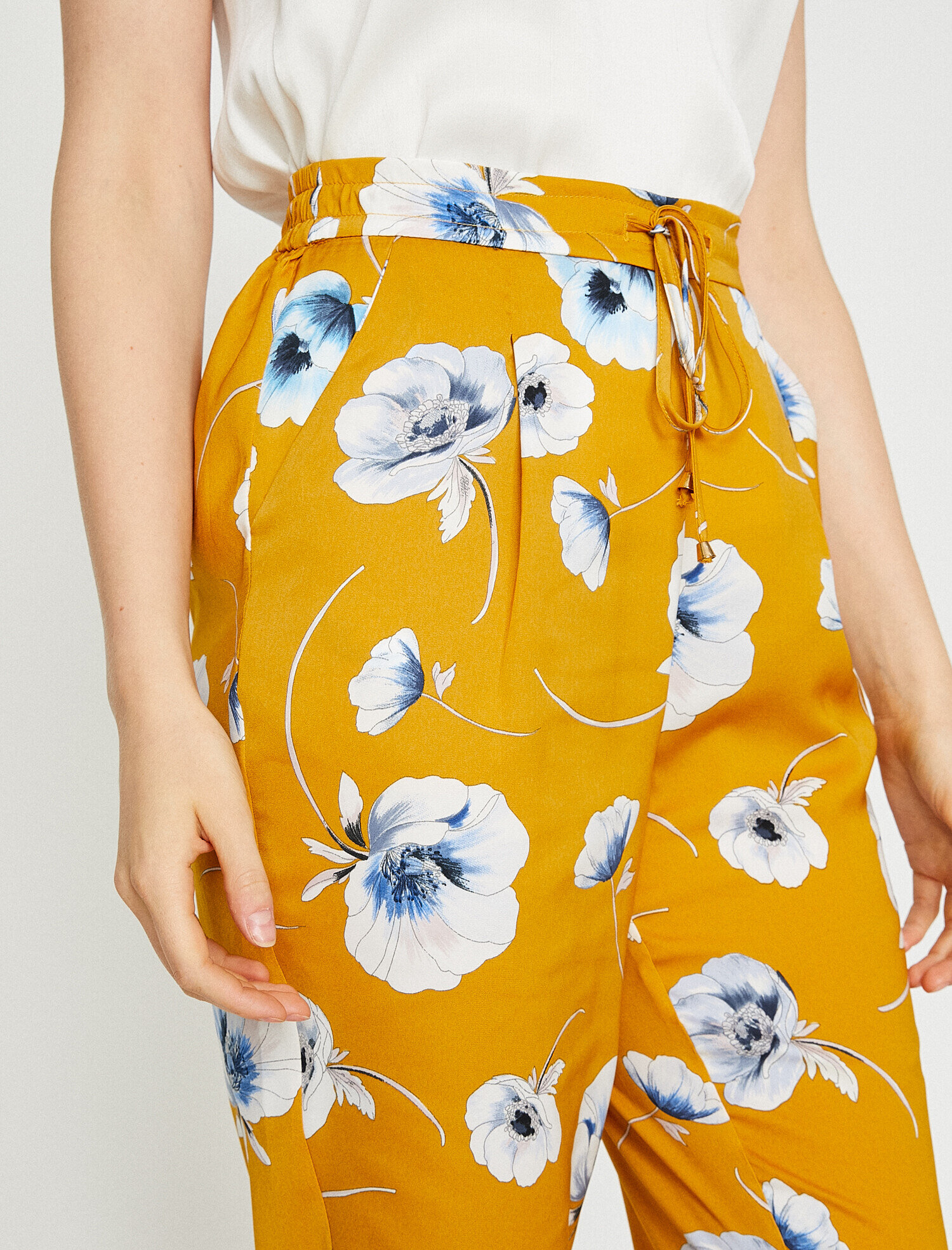 Çiçekli Pantolon