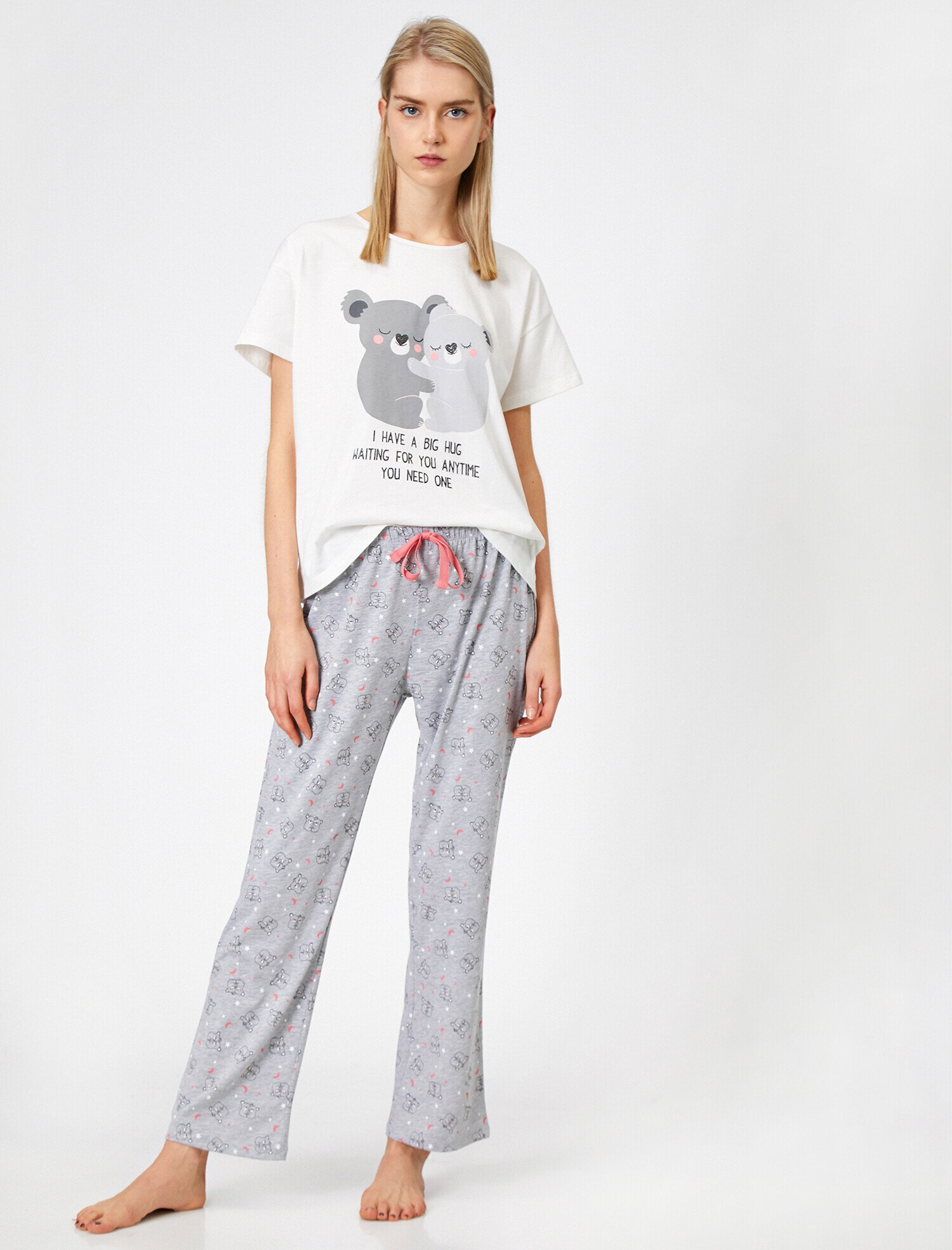 Yazılı Baskılı Pijama Seti