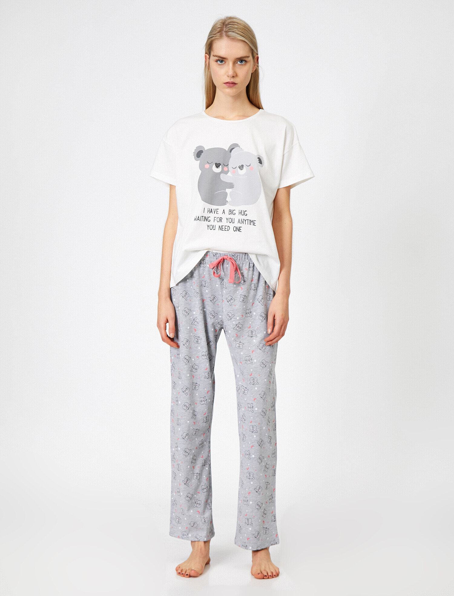 Yazılı Baskılı Pijama Seti