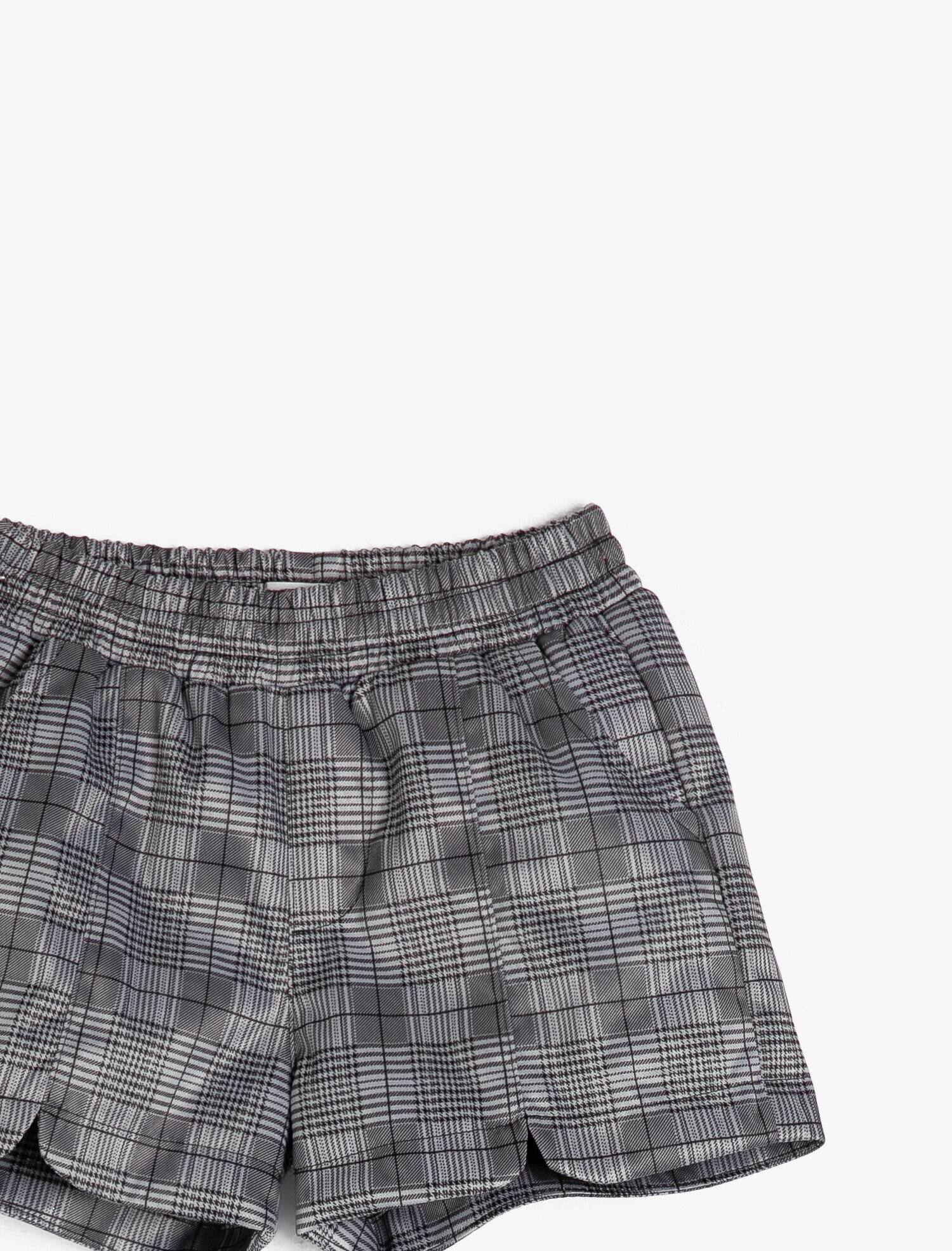  Kız Çocuk Cep Detaylı Şort