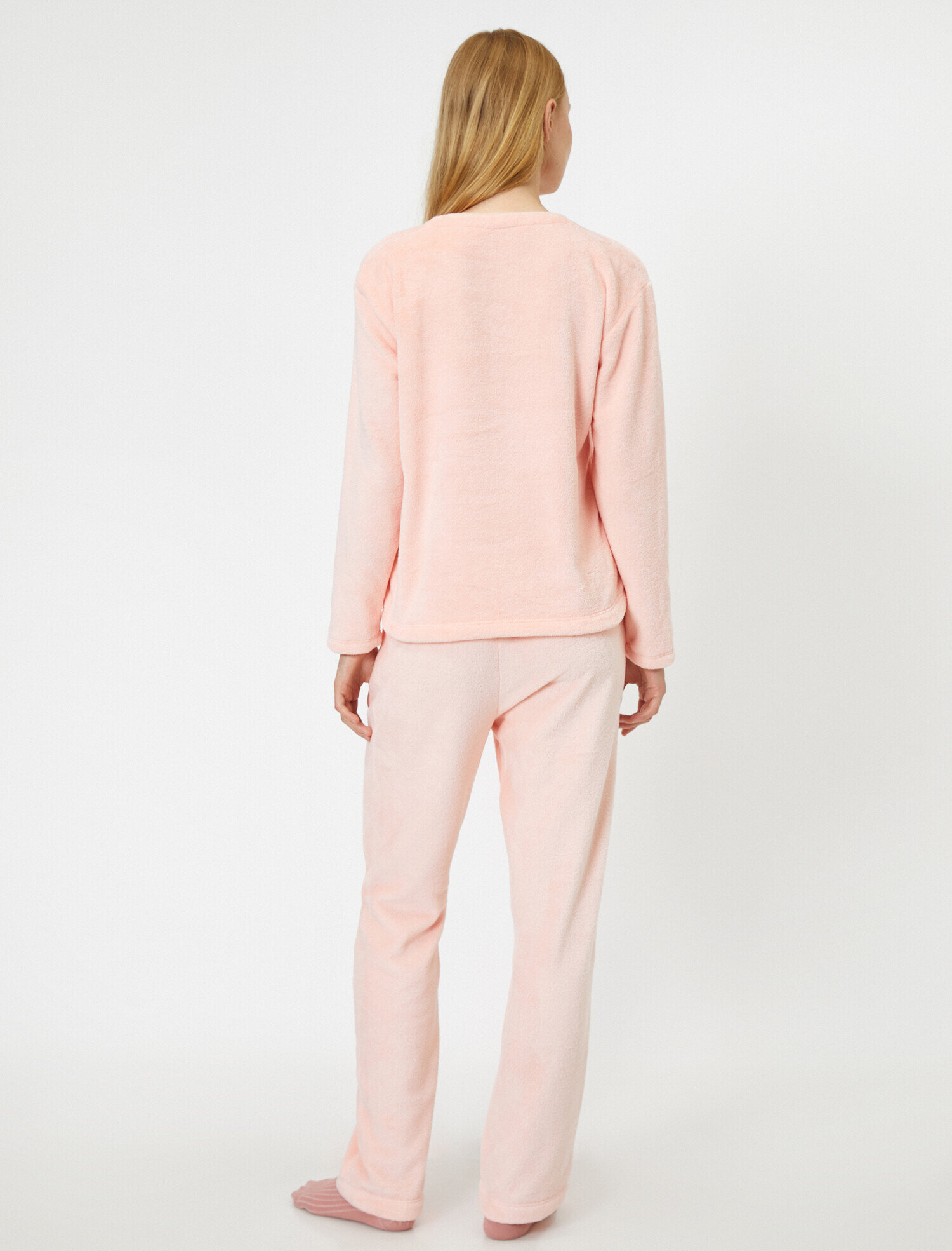   İşlemeli Pijama Seti