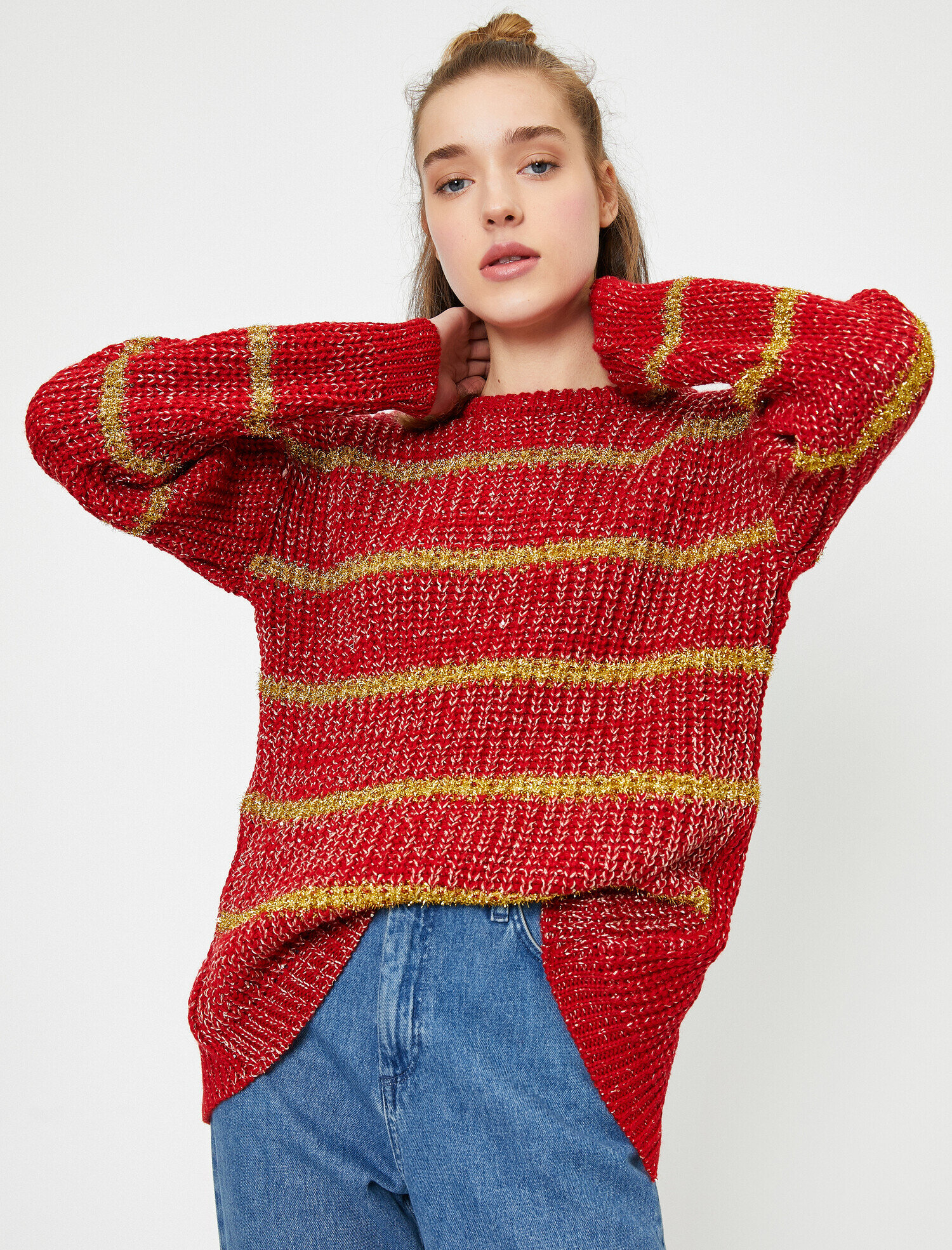   Sırt Detaylı Triko Kazak