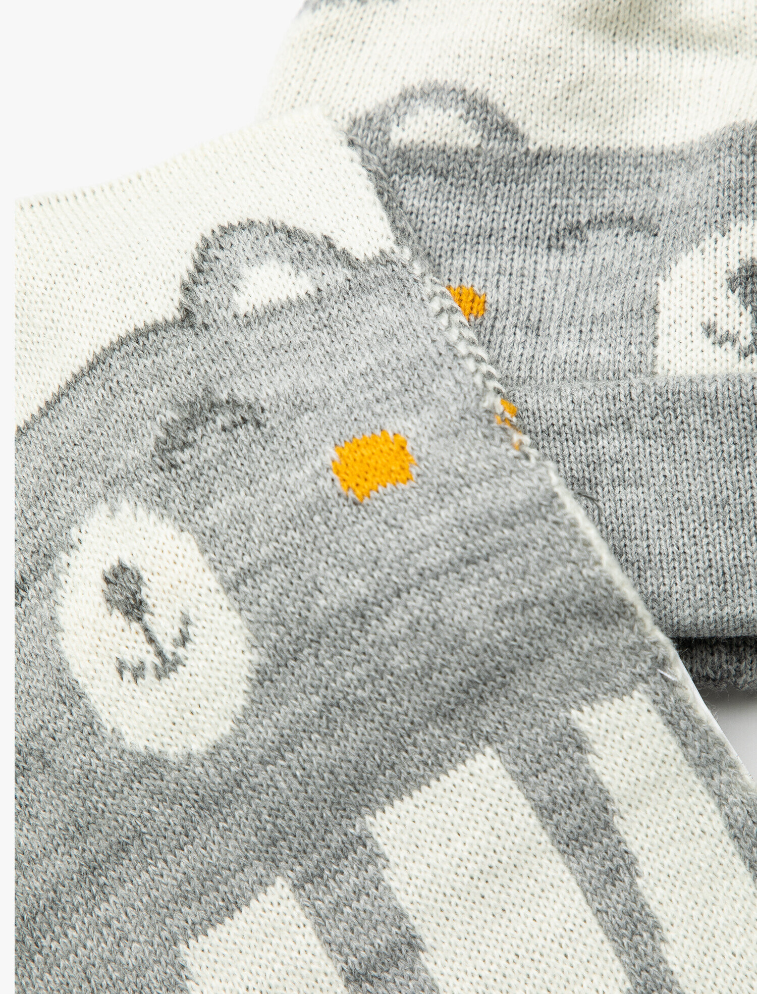  Erkek Çocuk İşlemeli Bere Takımı