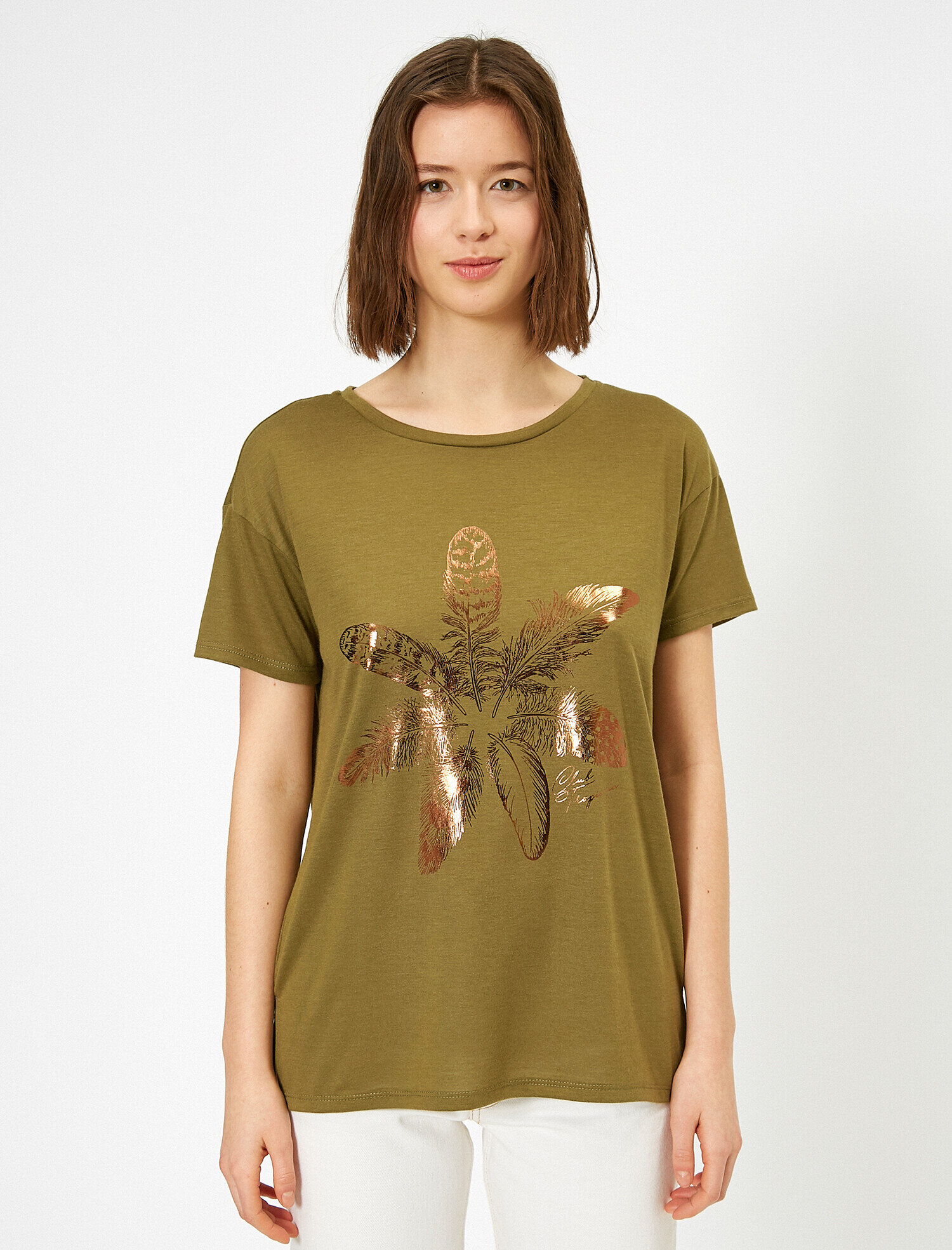   Parlak Baskı Detaylı Tişört