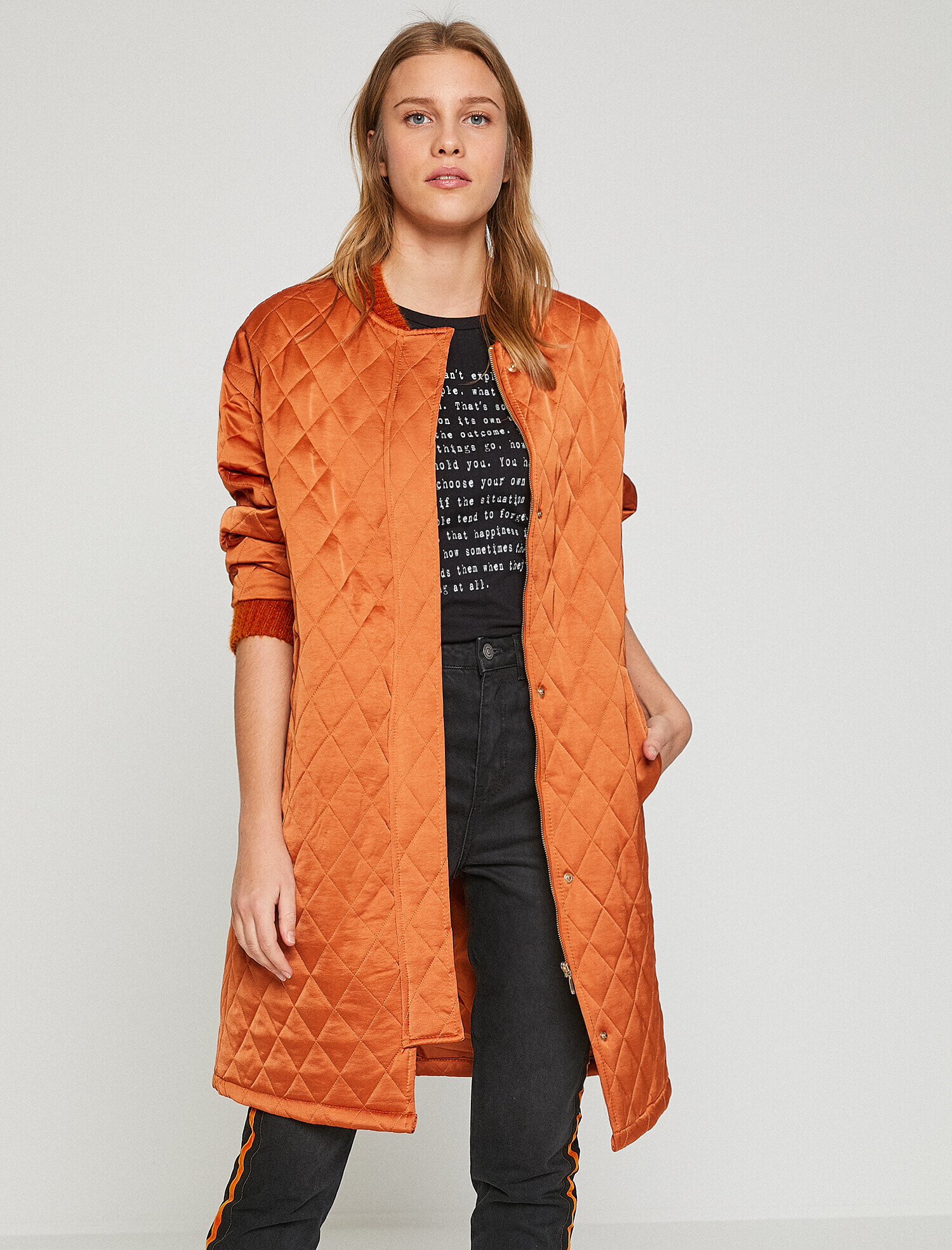   Fermuar Detaylı Kaban