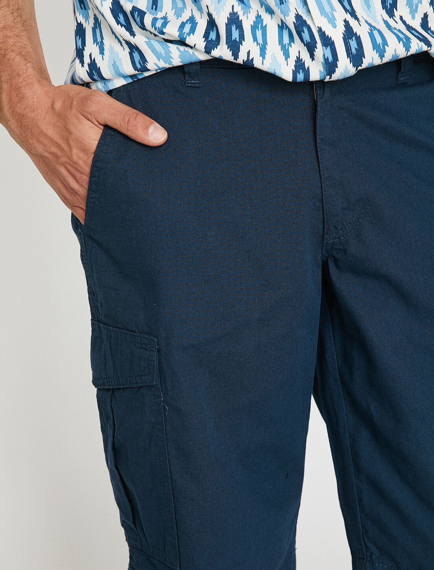   Cep Detaylı Chino Şort