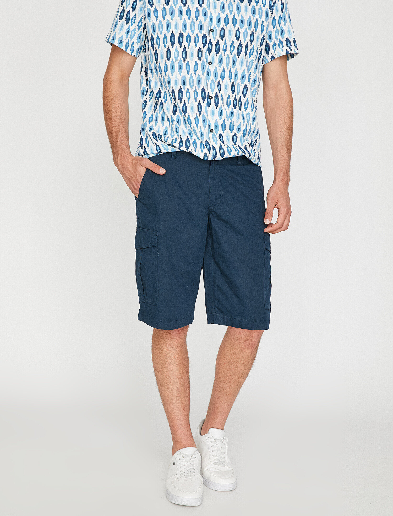   Cep Detaylı Chino Şort