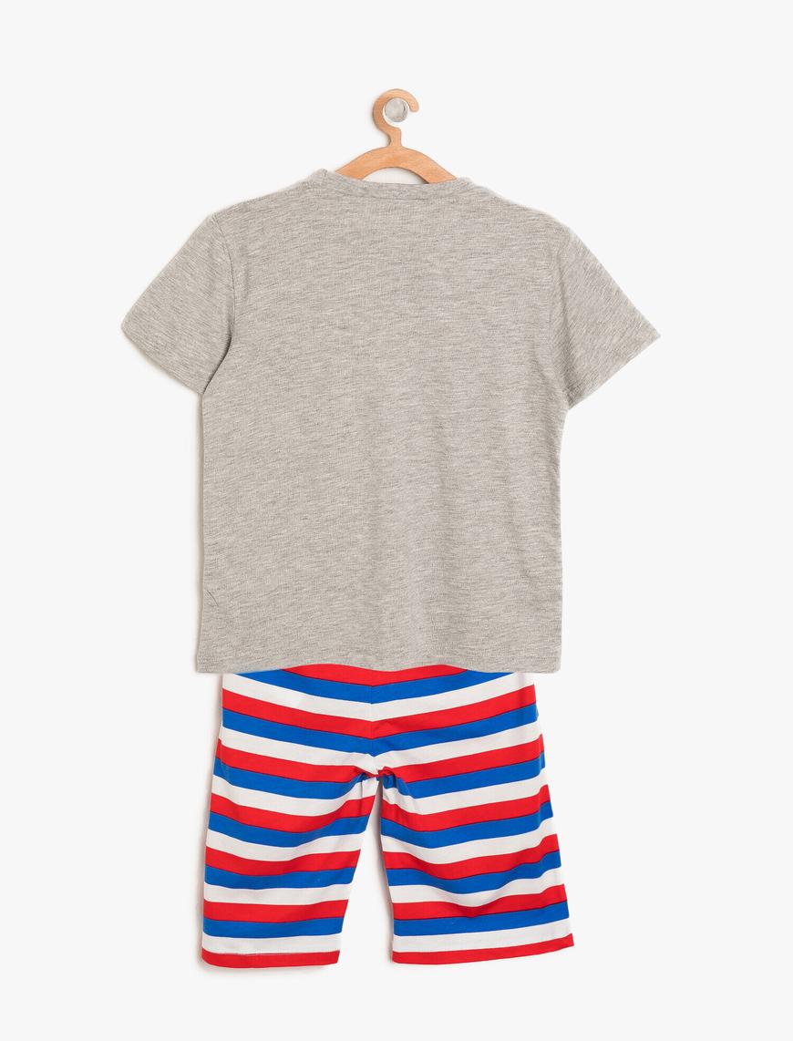  Erkek Çocuk Çizgili Pijama Seti