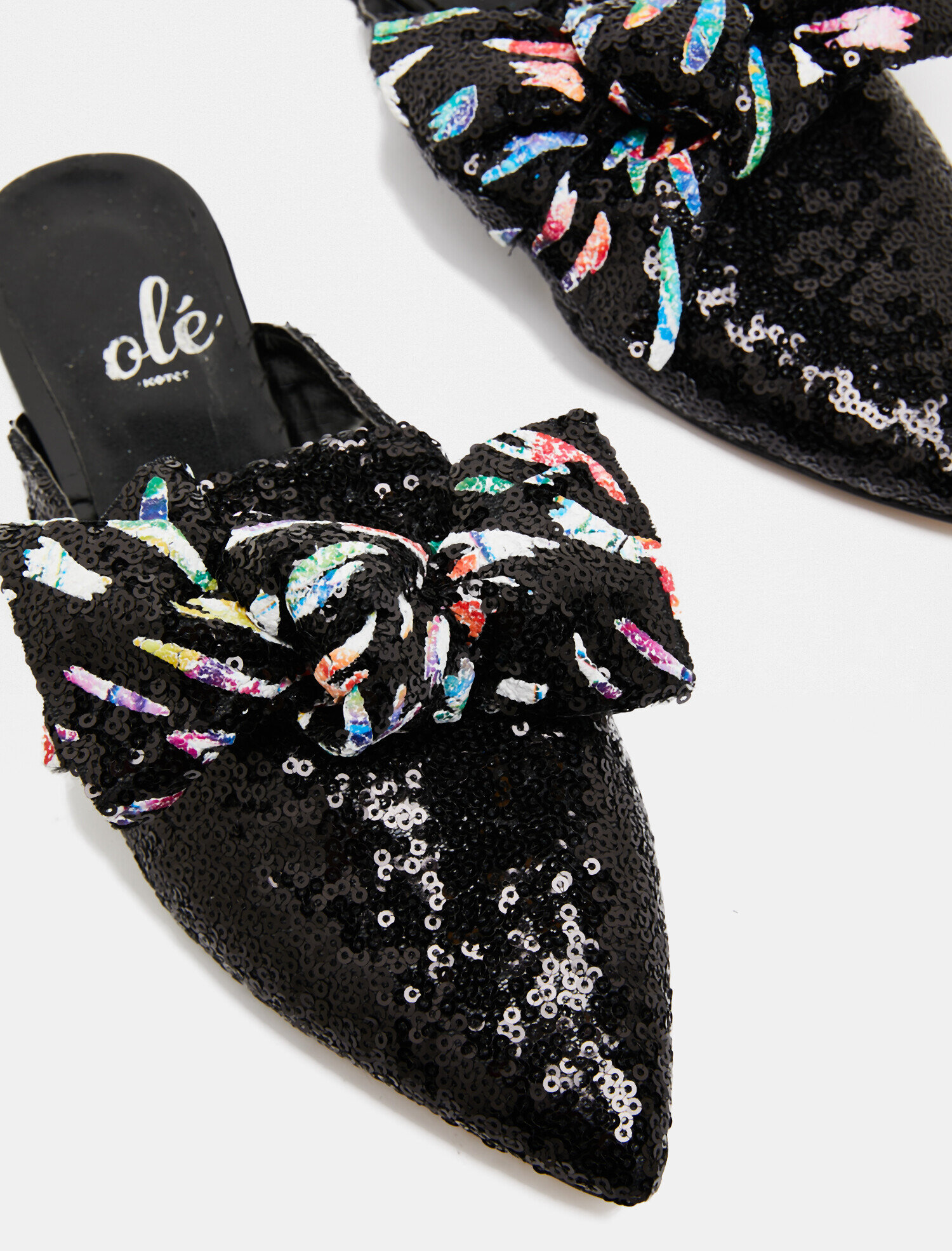  Kadın Pul Detaylı Terlik