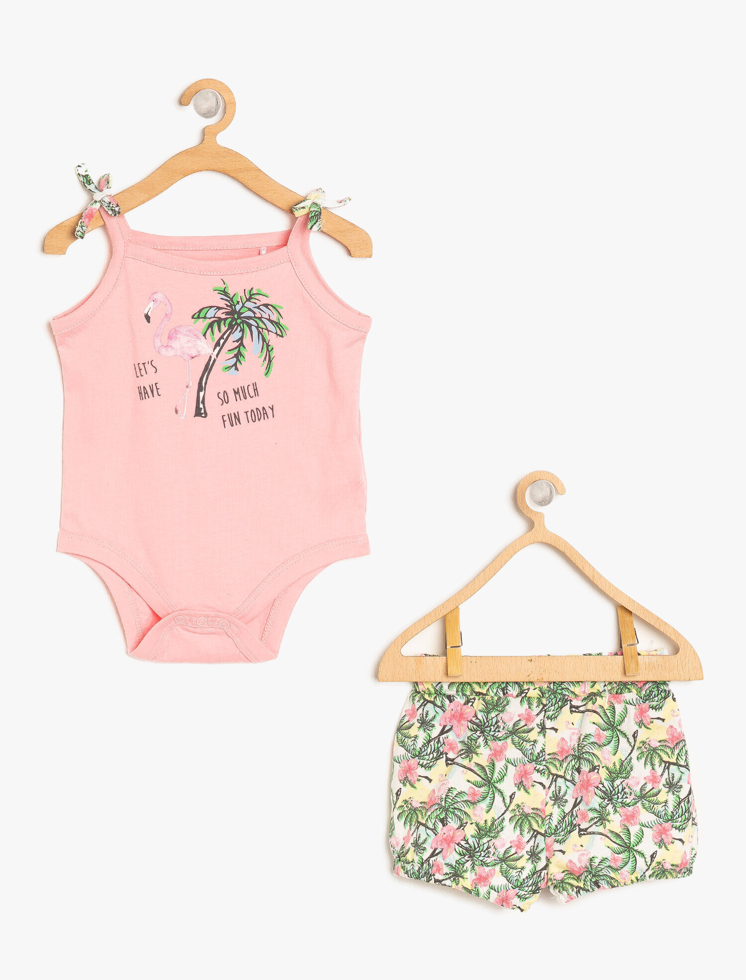  Kız Bebek Baskılı Çıtçıtlı Zıbın Seti