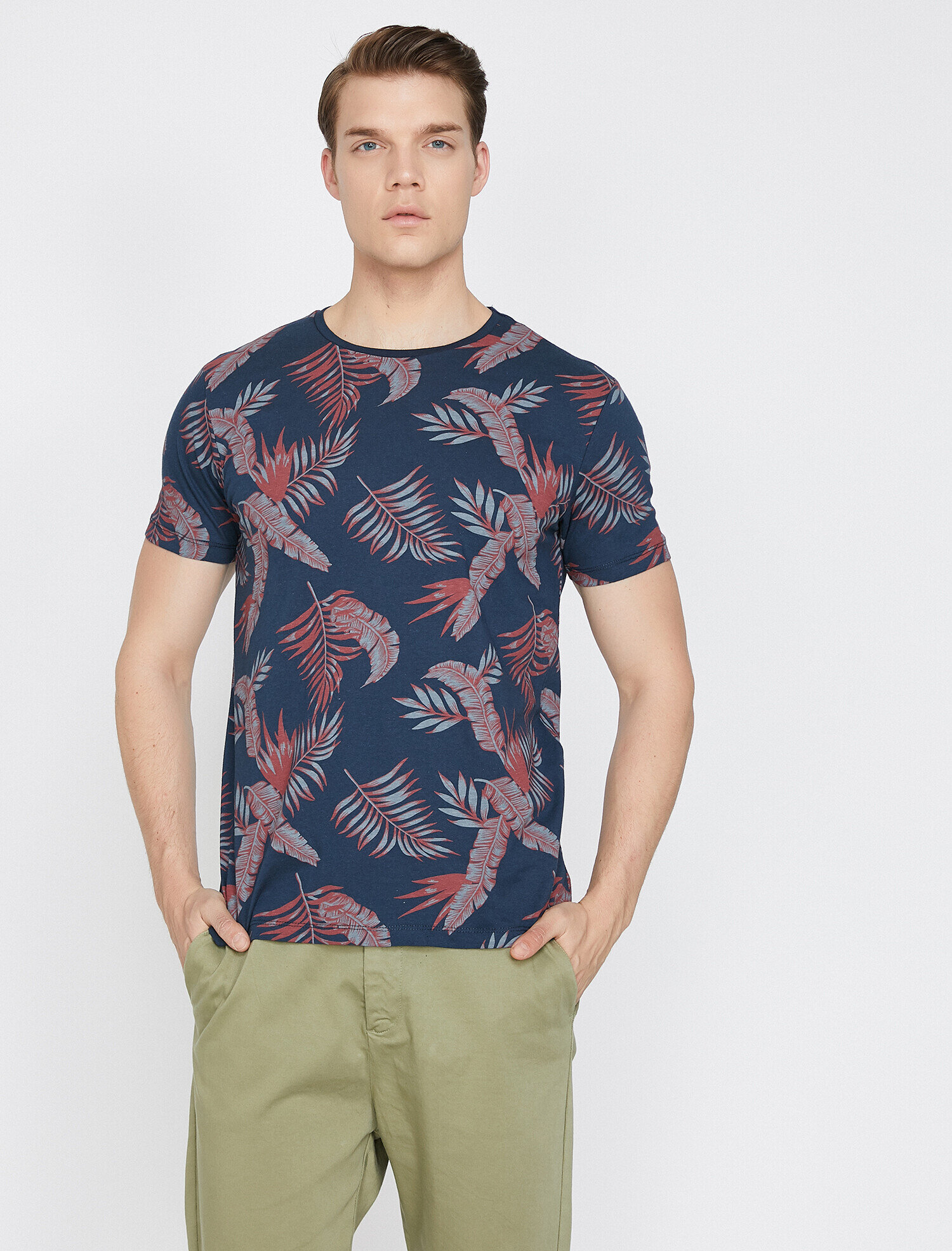   Çiçekli Tişört Kısa Kollu