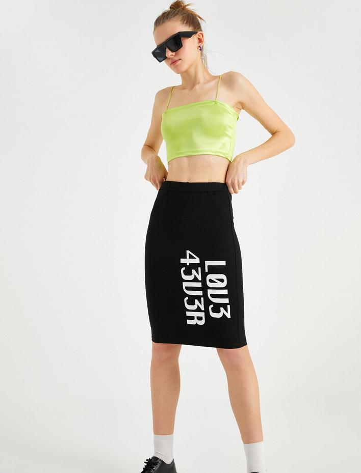  Yazılı Baskılı Etek