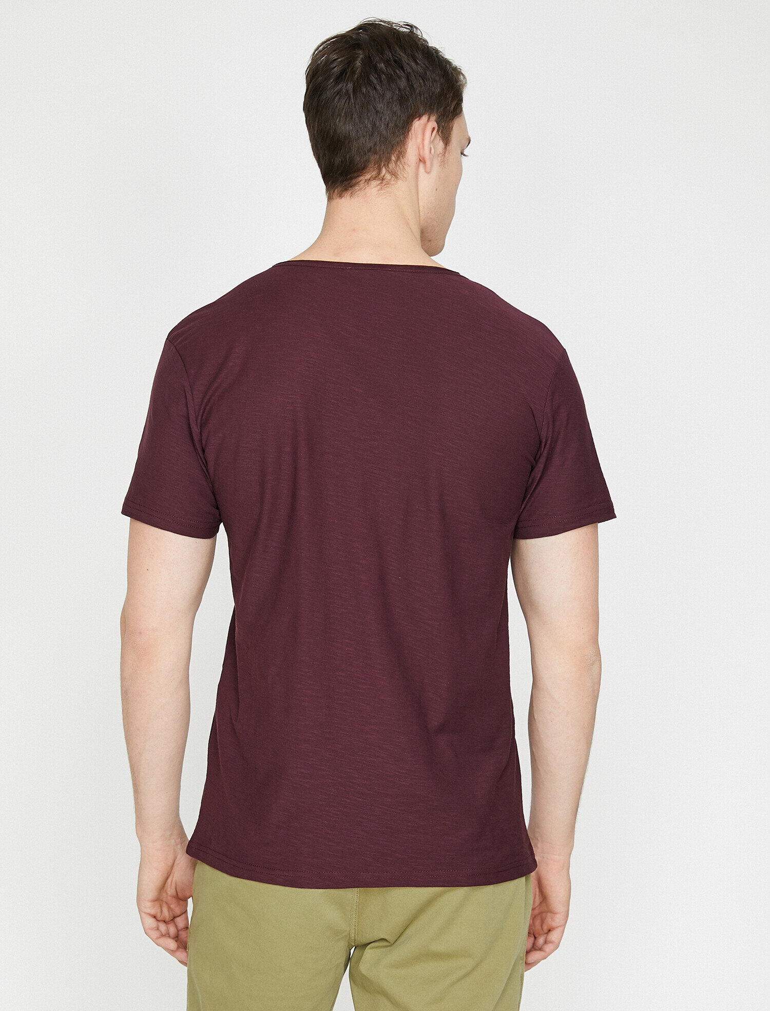   Cep Detaylı Tişört