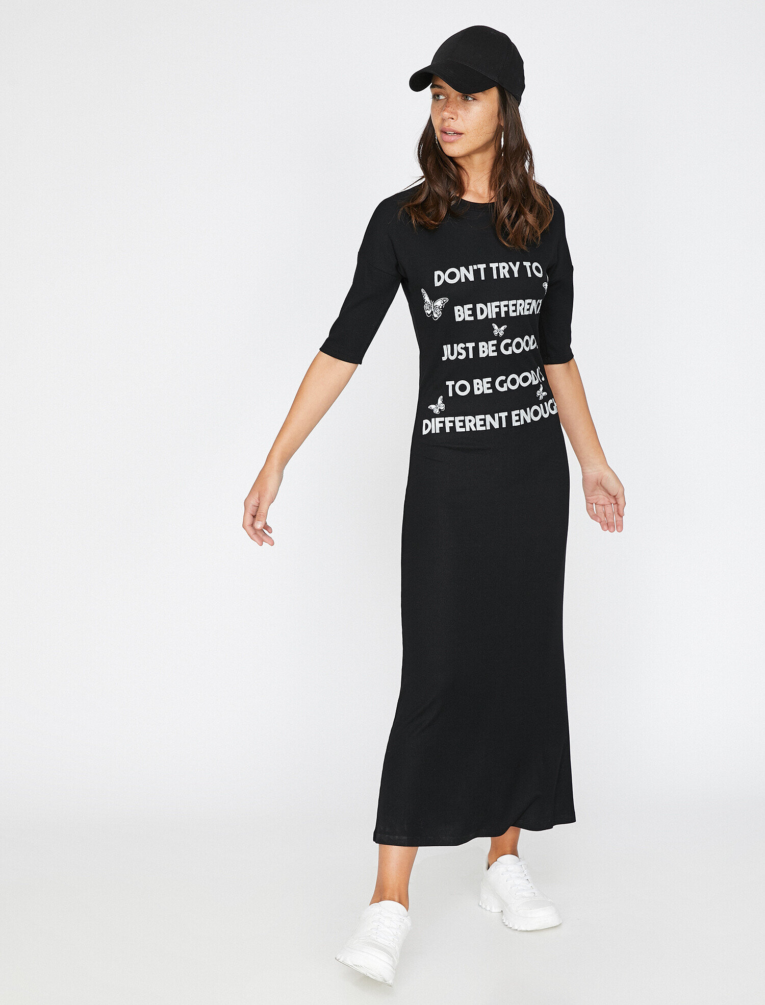   Yazılı Baskılı Elbise