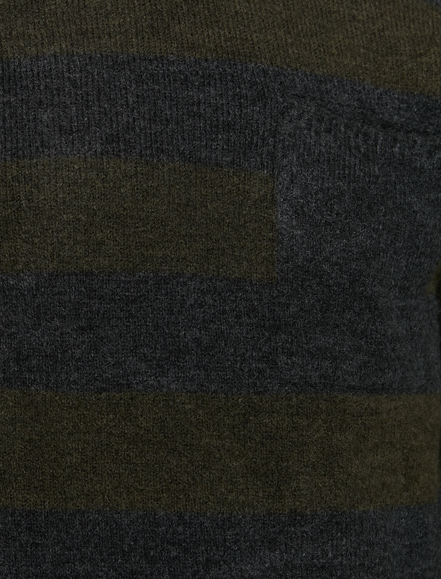   Çizgili Triko Kazak