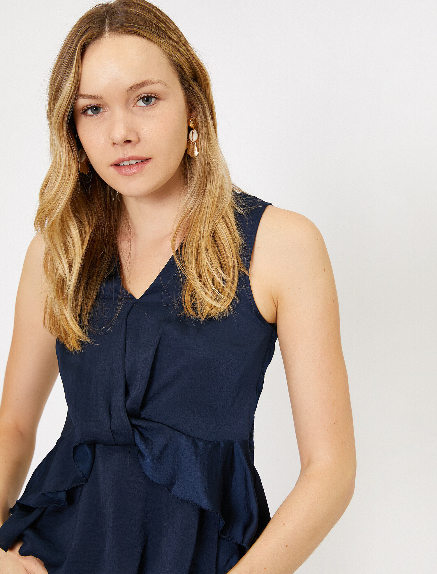   Fırfır Detaylı Atlet