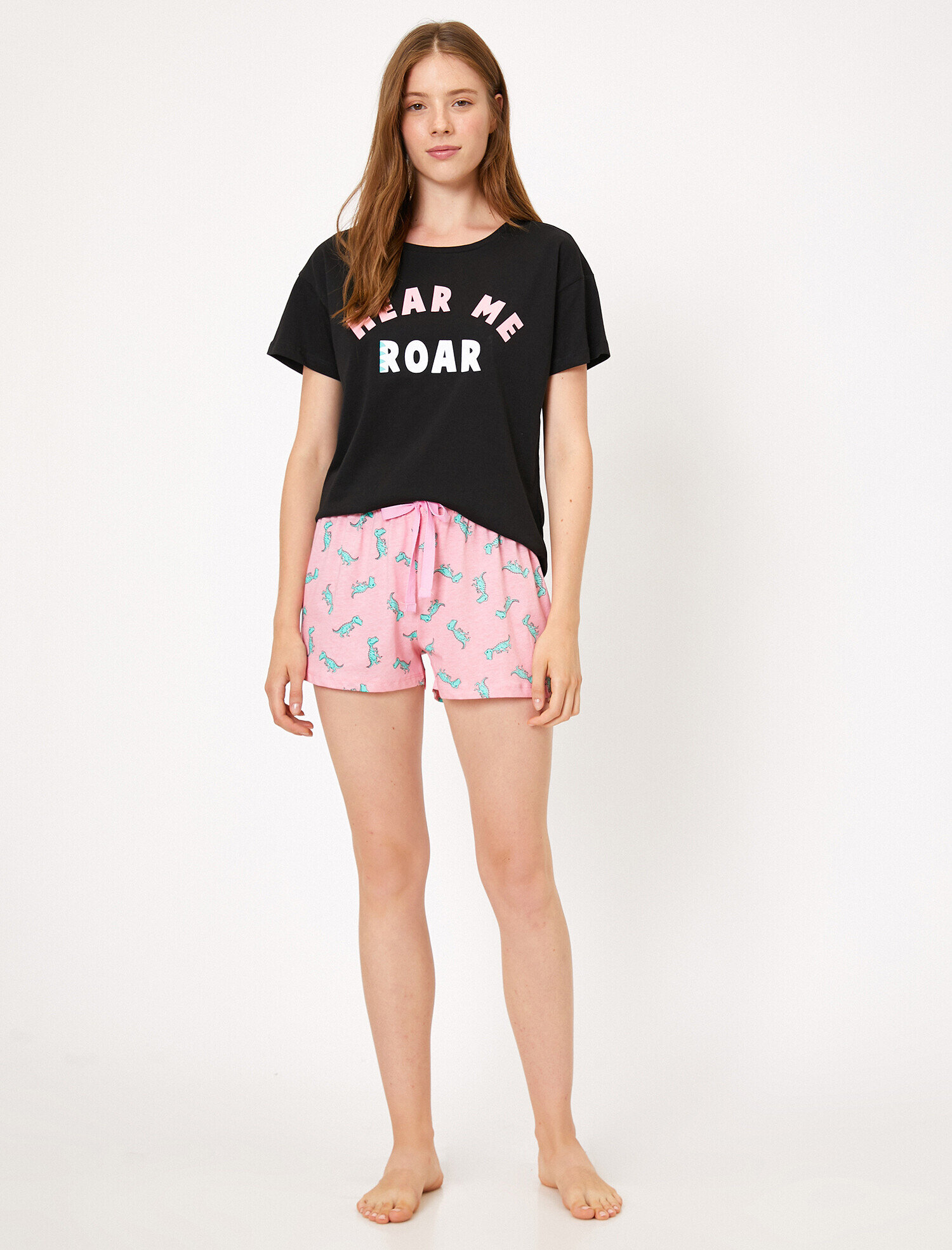   Yazılı Baskılı Pijama Seti