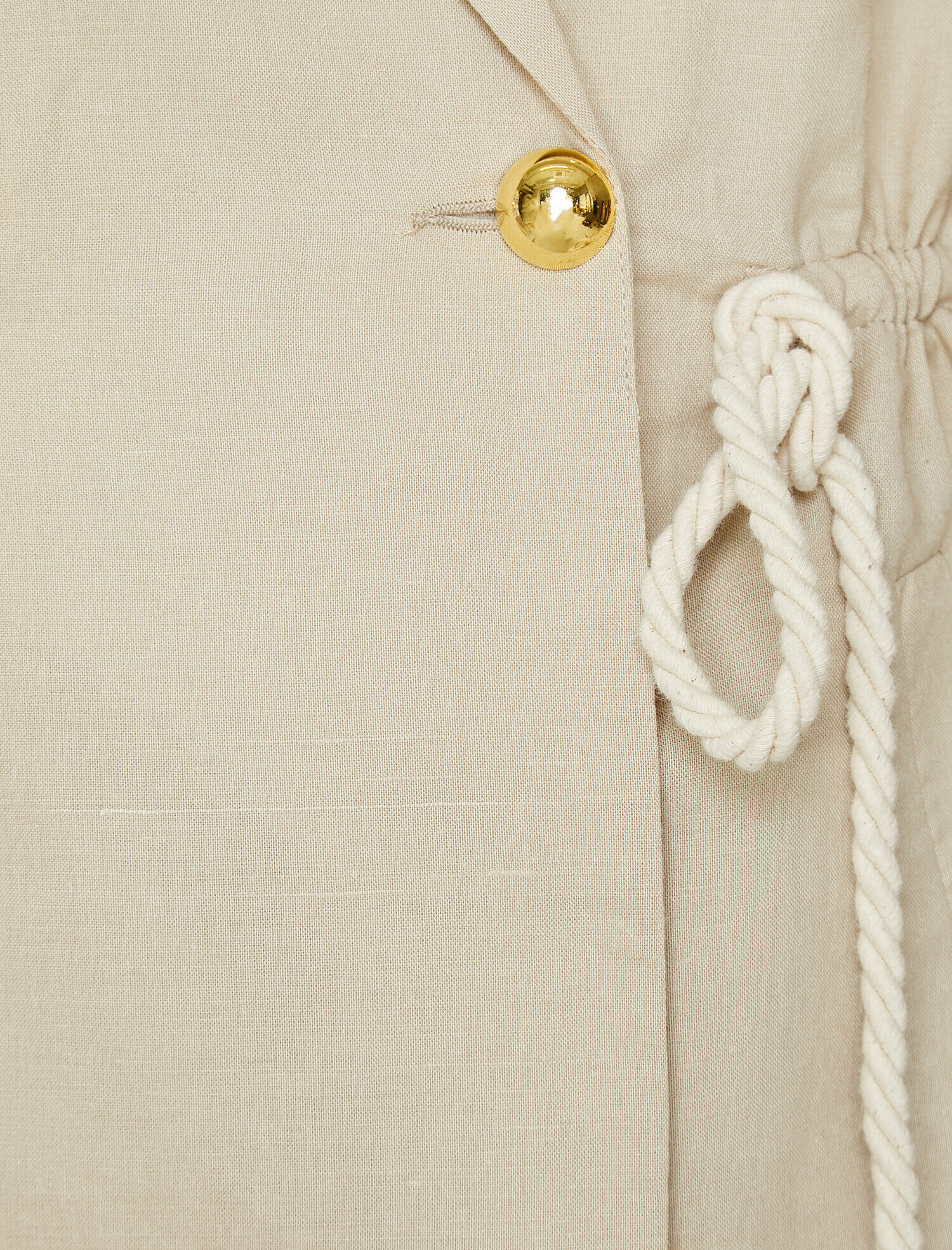   Düğme Detaylı Yelek