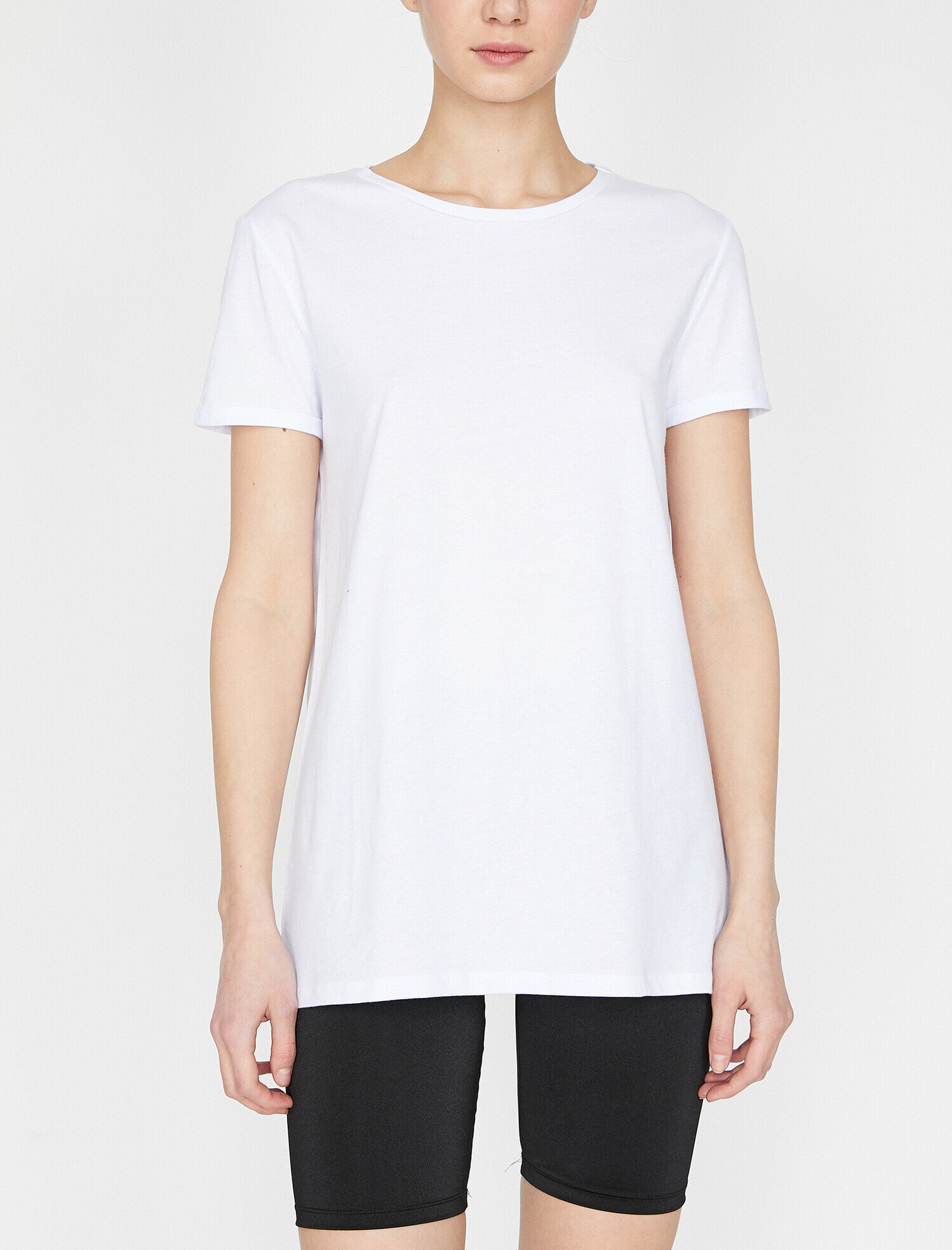   Bisiklet Yaka Basic Kısa Kol Tişört