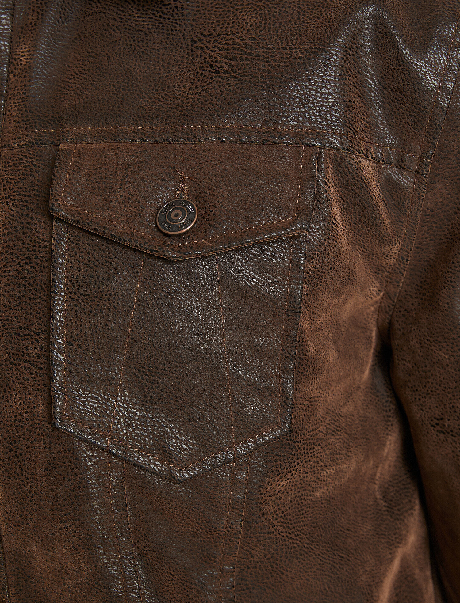   Deri Görünümlü Mont