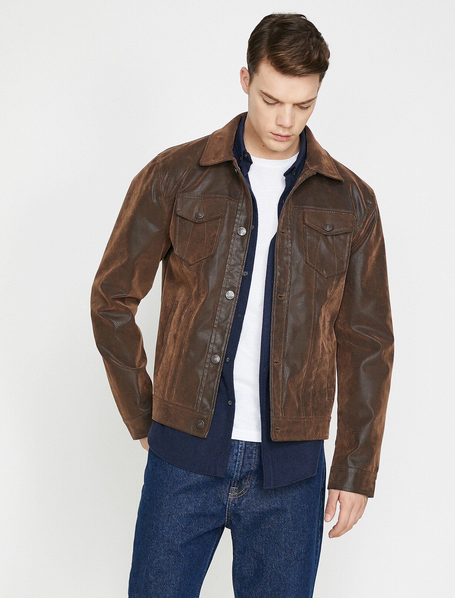   Deri Görünümlü Mont