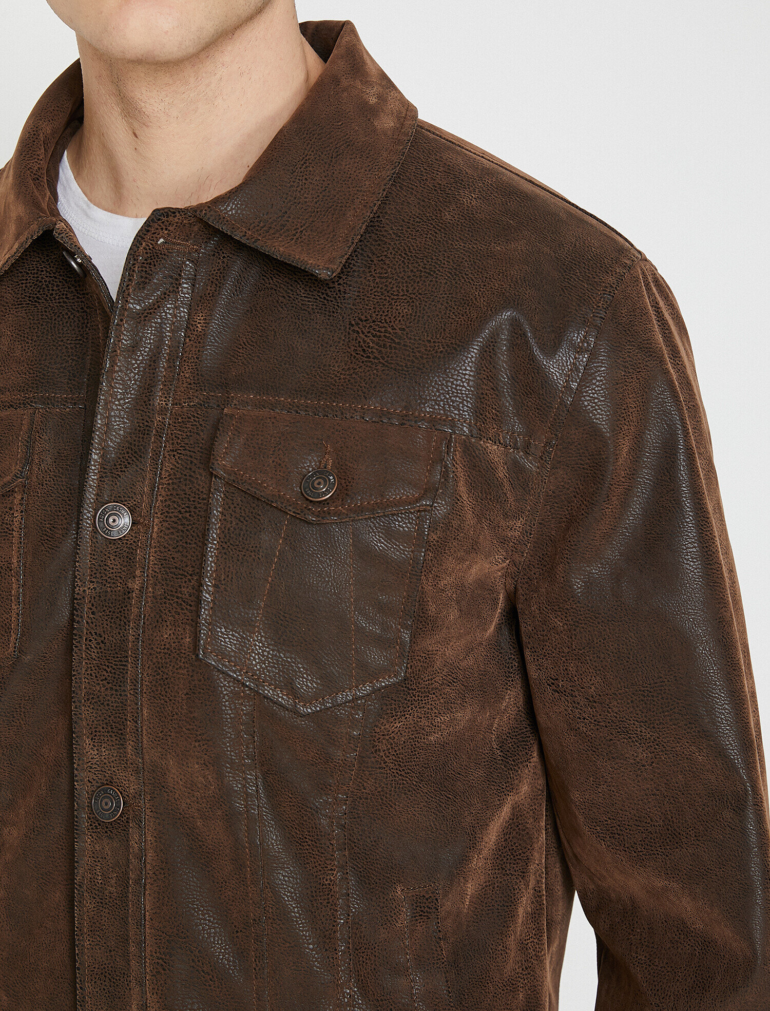   Deri Görünümlü Mont