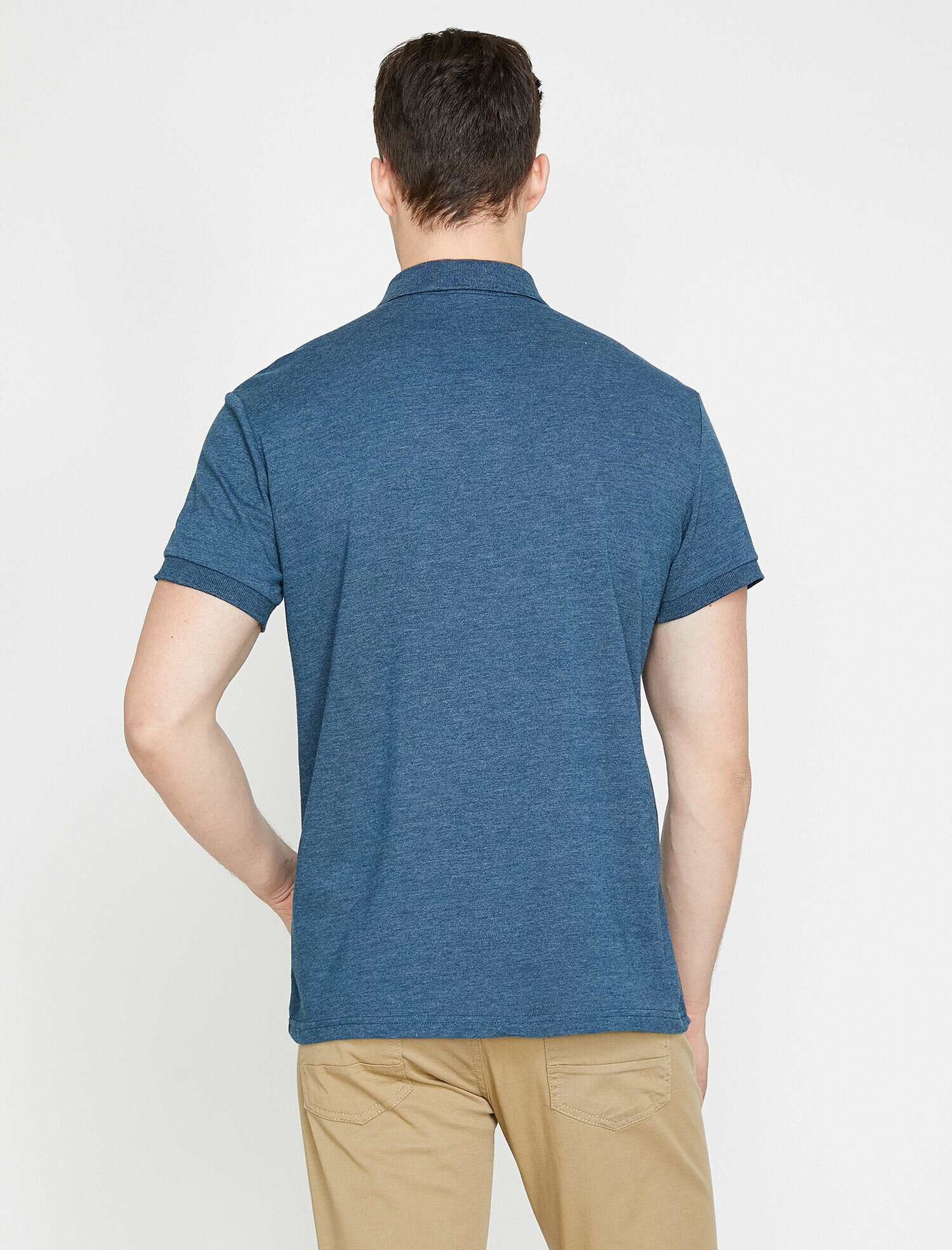   Polo Yaka Metal Logo Detaylı Slim Fit Tişört