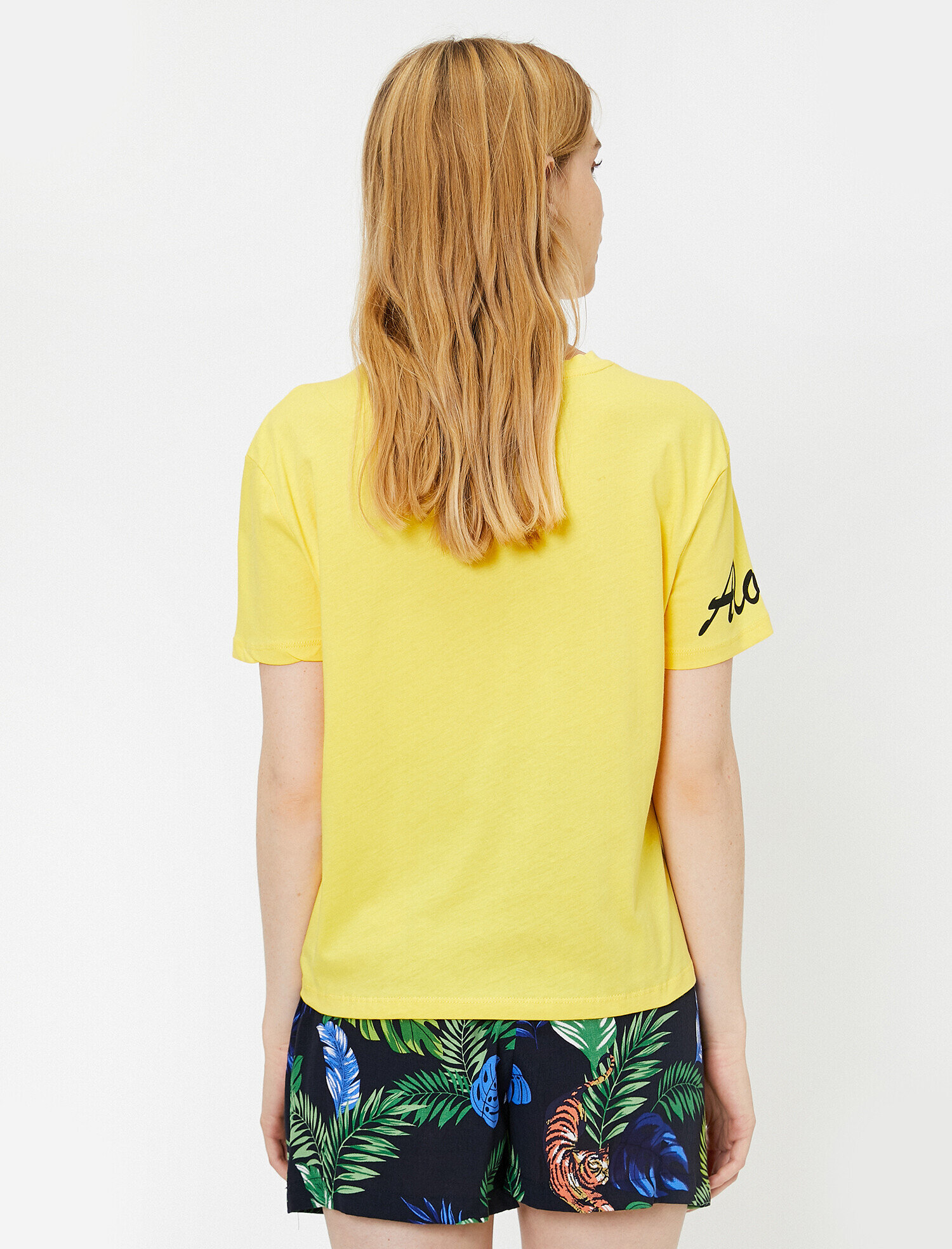   Yazılı Baskılı Tişört