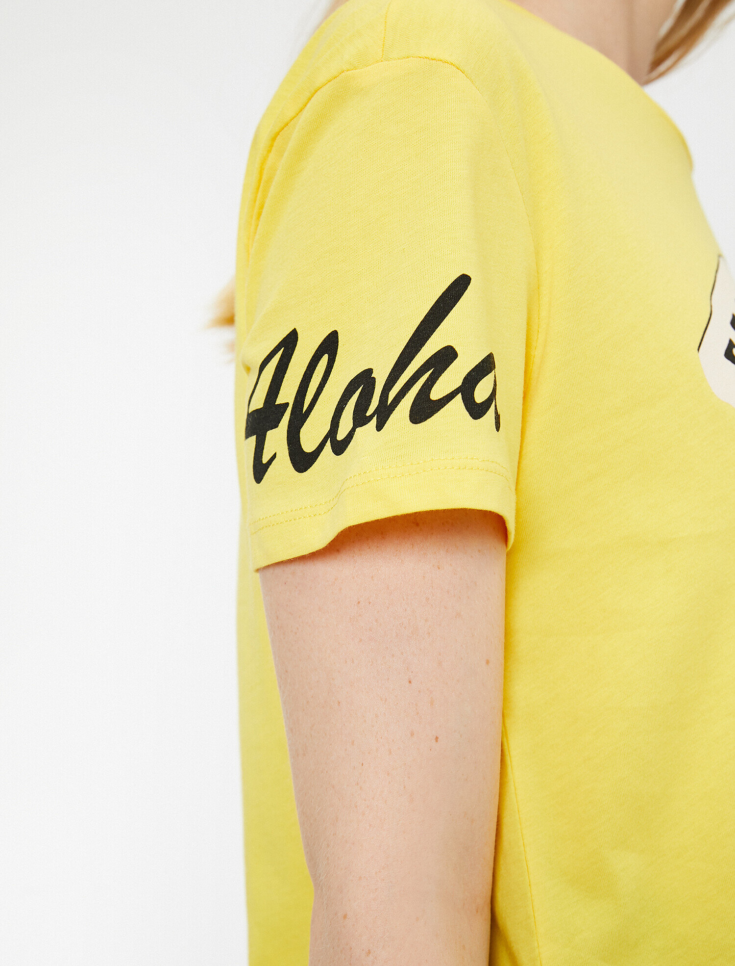   Yazılı Baskılı Tişört