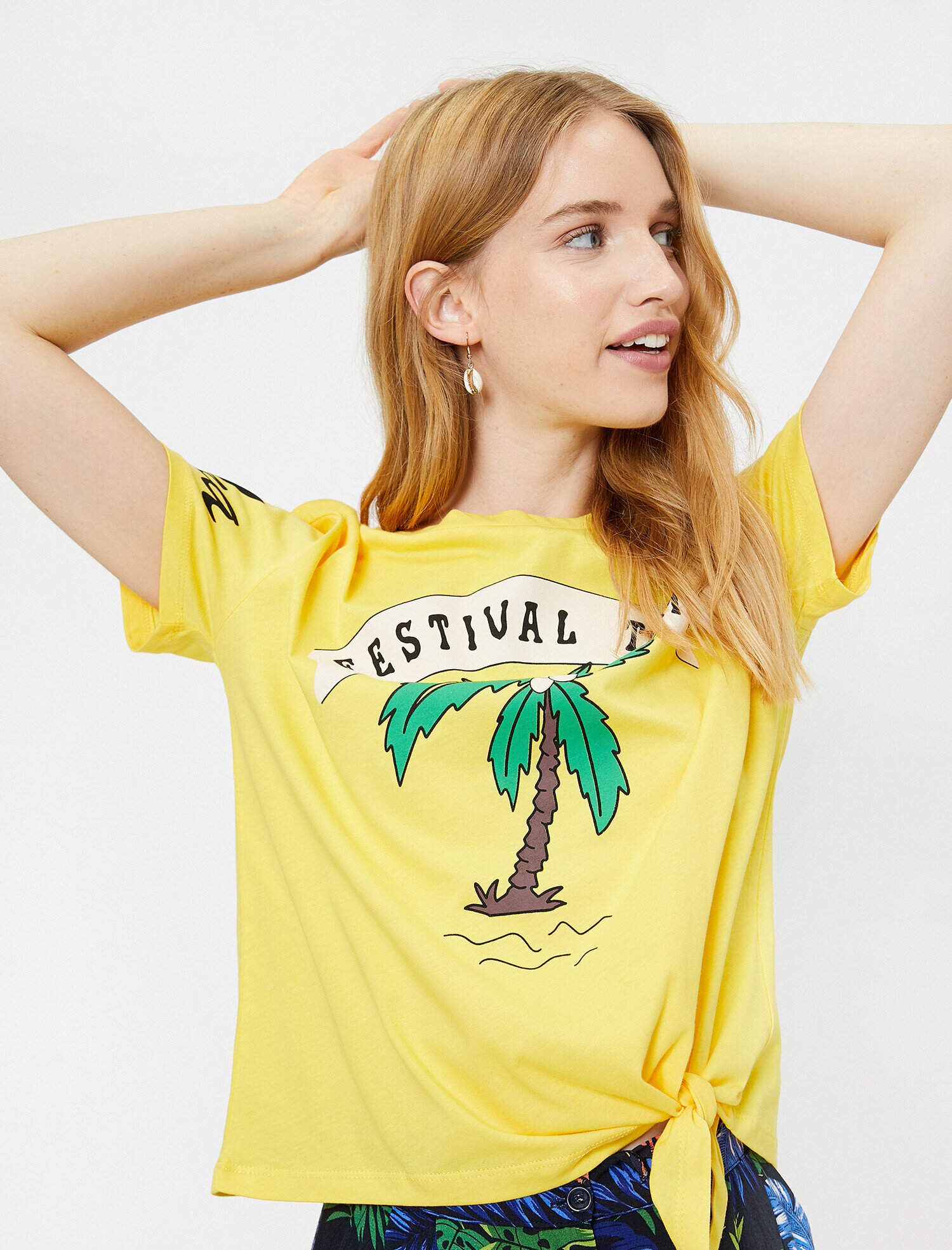   Yazılı Baskılı Tişört