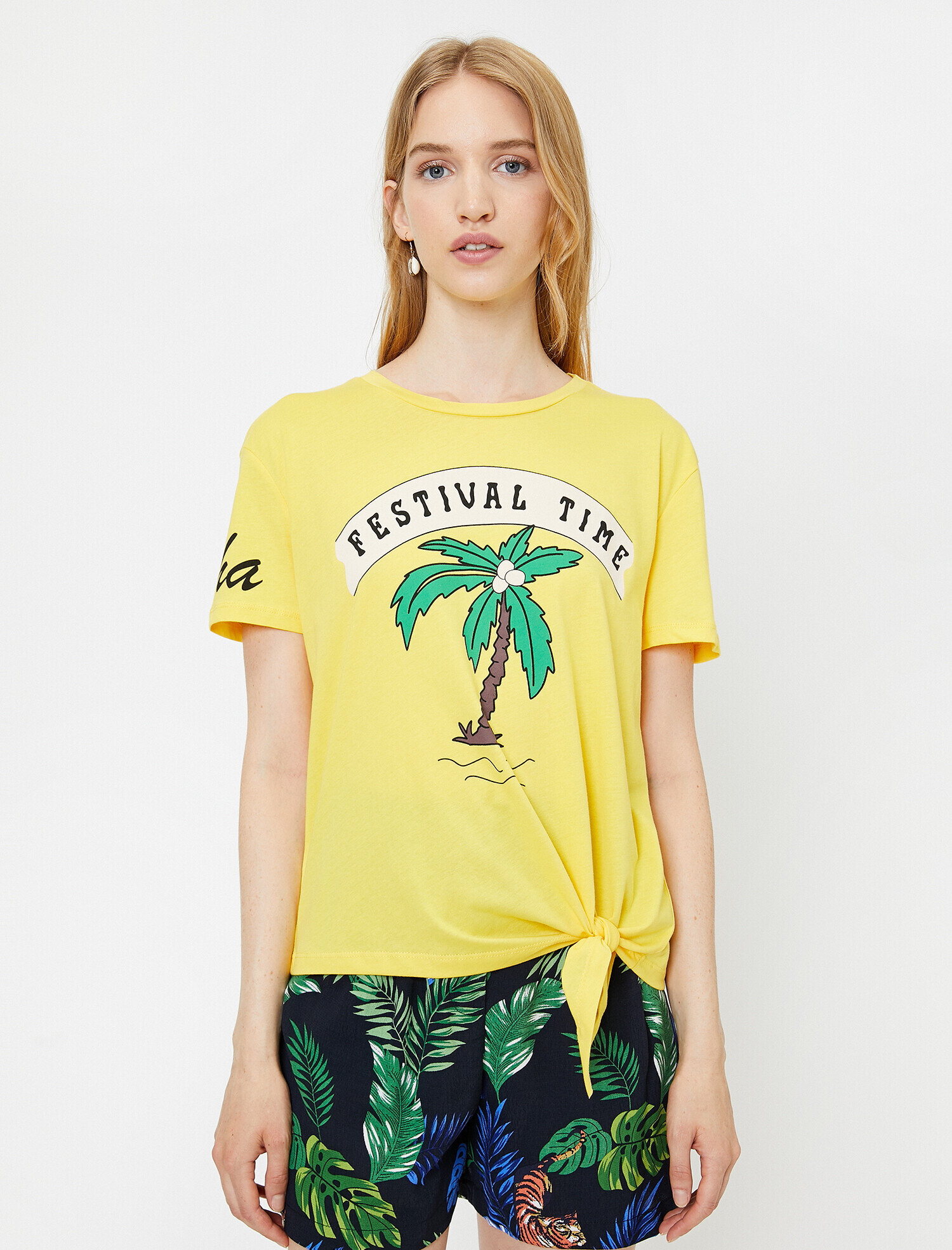   Yazılı Baskılı Tişört