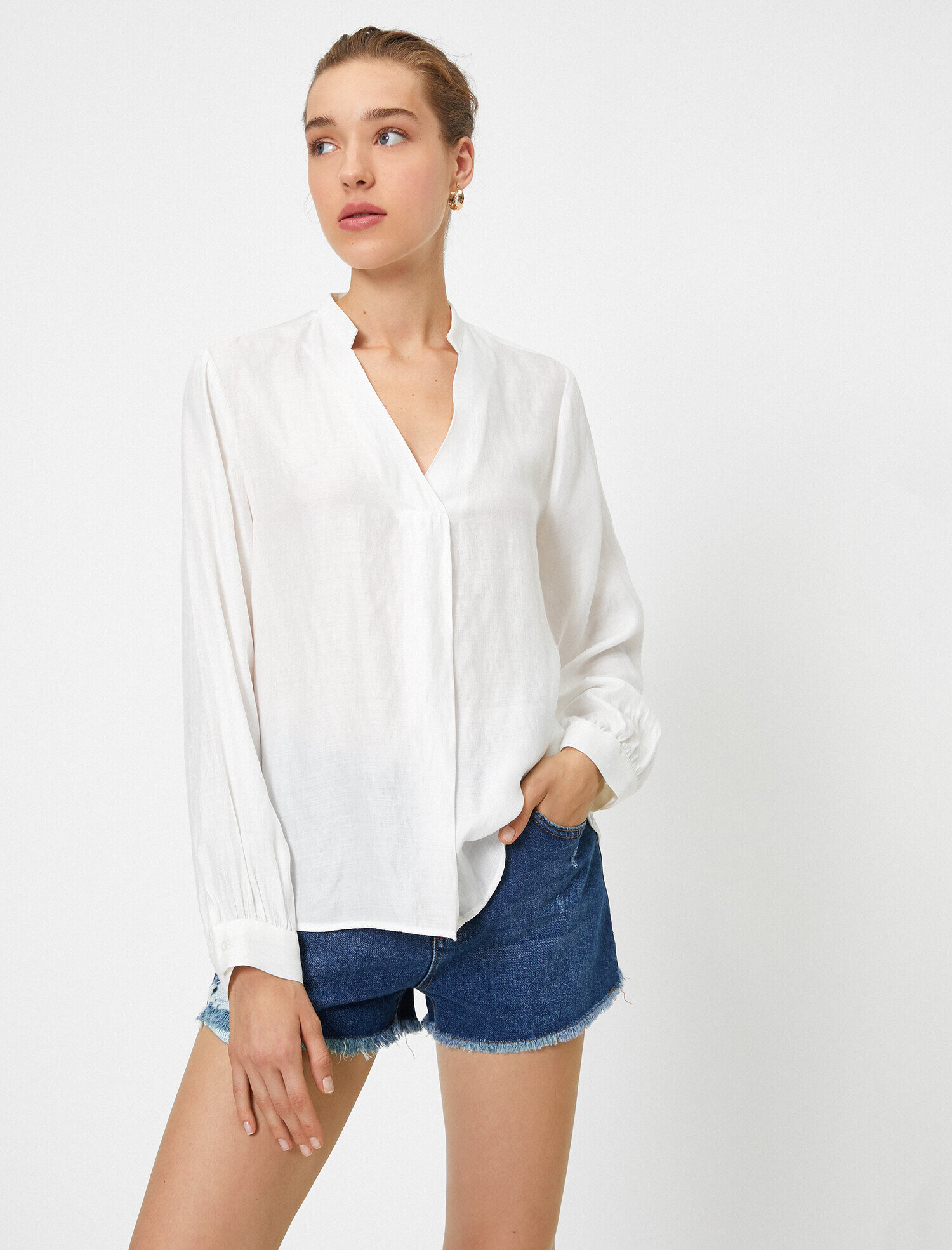   Uzun Kollu V Yaka Bluz