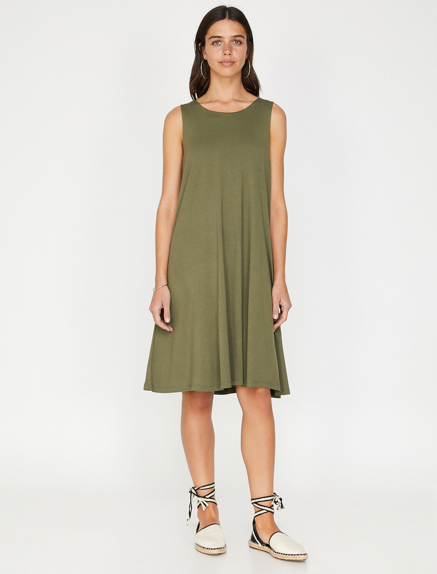   Bisiklet Yaka Elbise