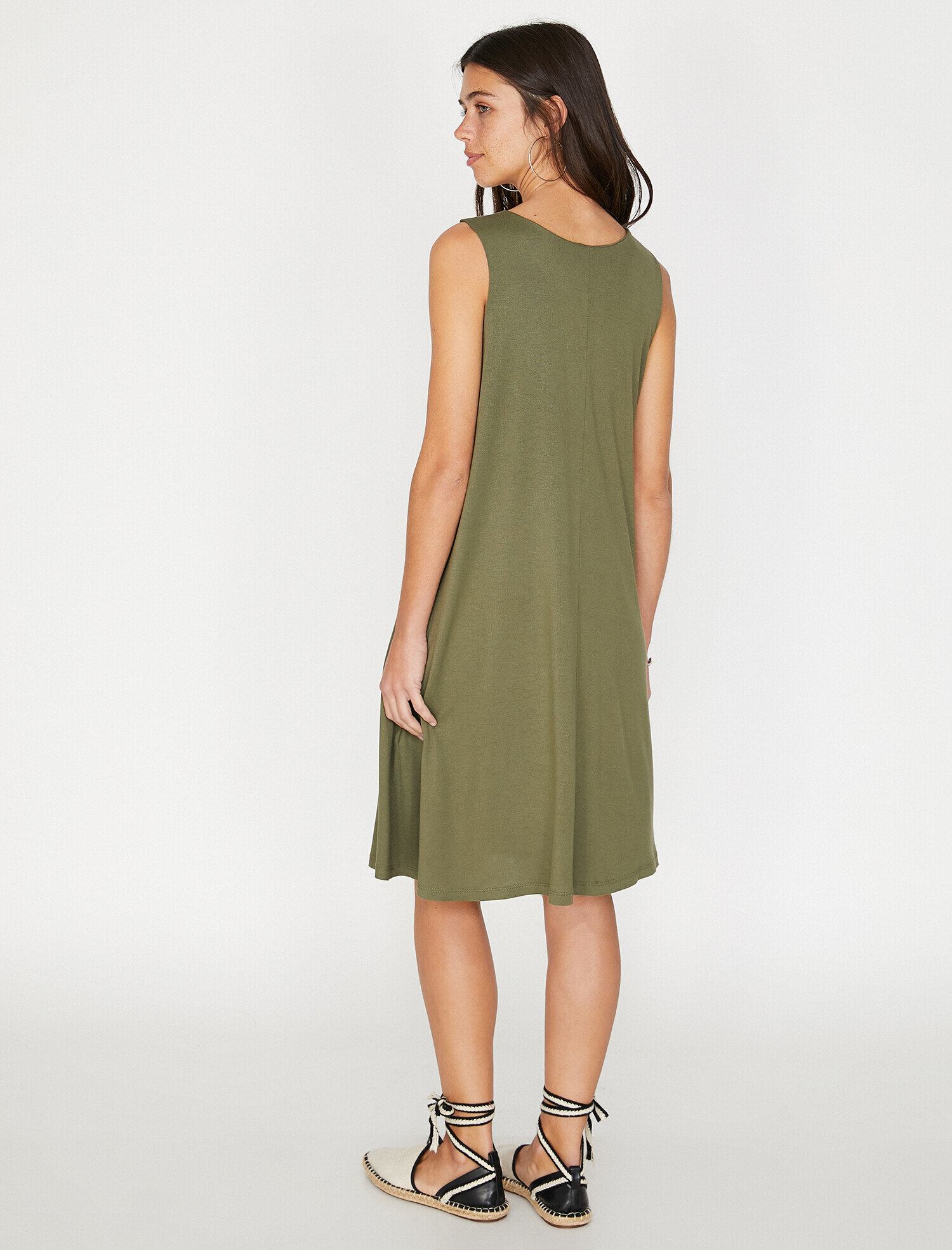   Bisiklet Yaka Elbise