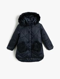 Kapüşonlu Cepli Tüylü Fermuarlı Şişme Mont