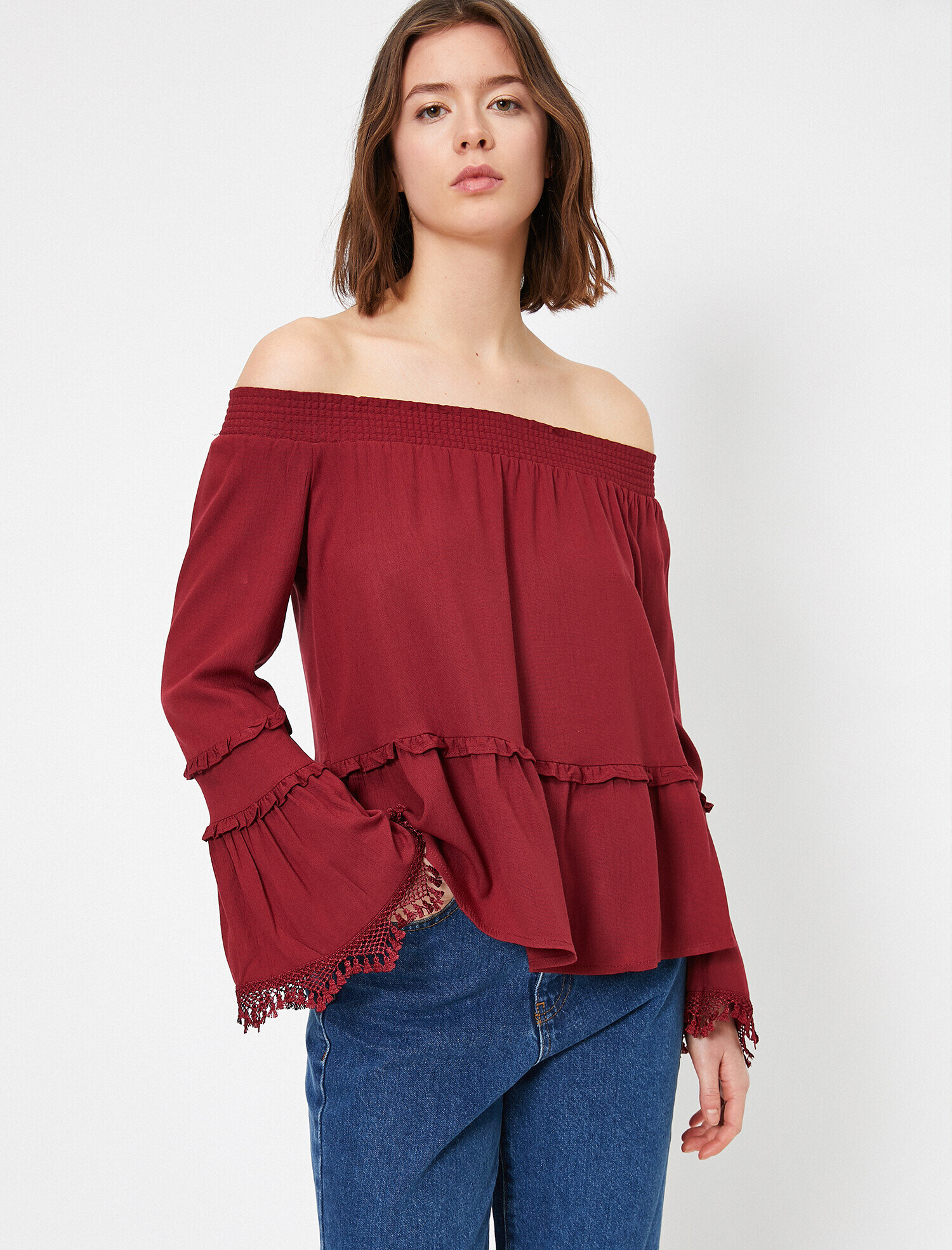   Dantel Detaylı Uzun Kollu Bluz