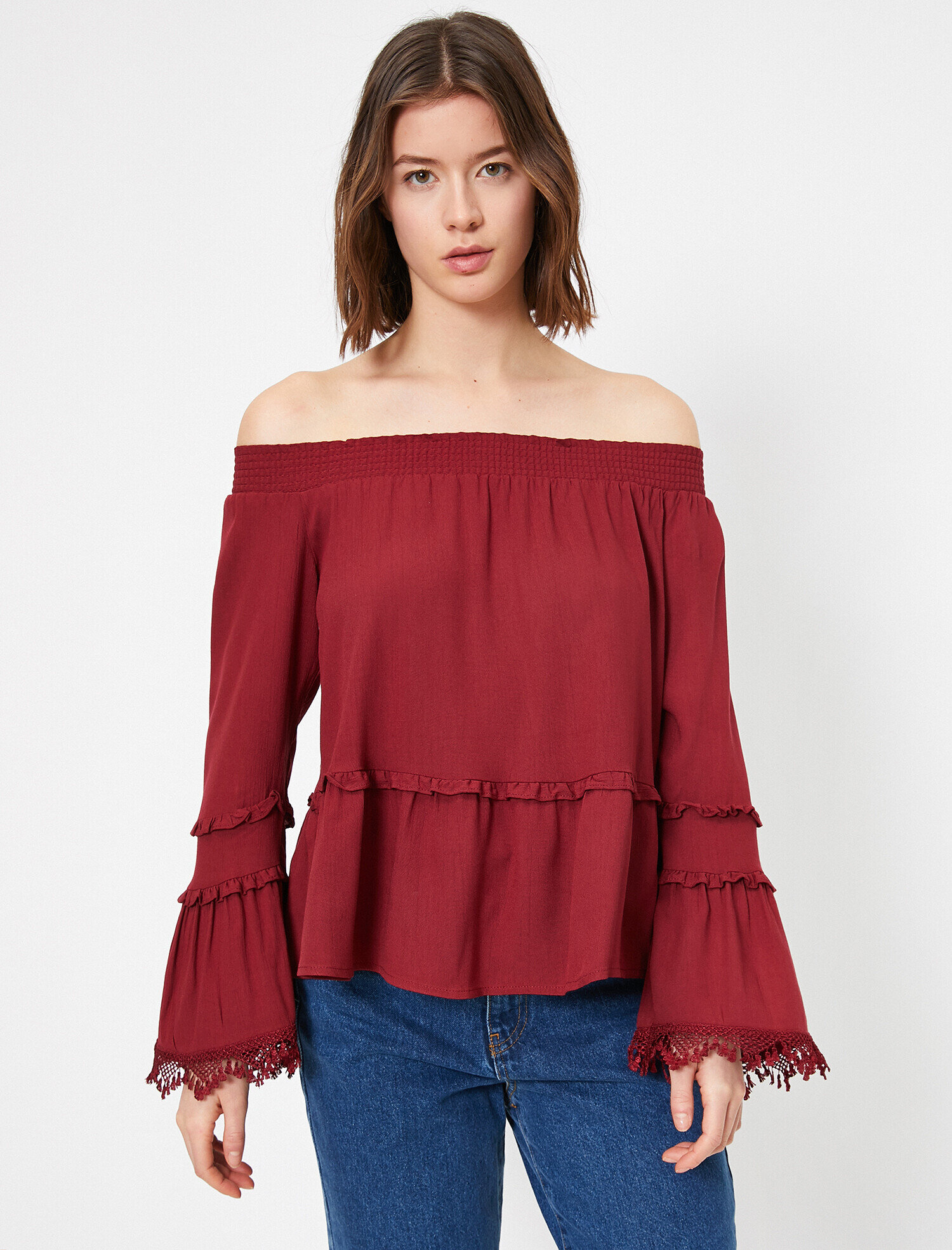   Dantel Detaylı Uzun Kollu Bluz