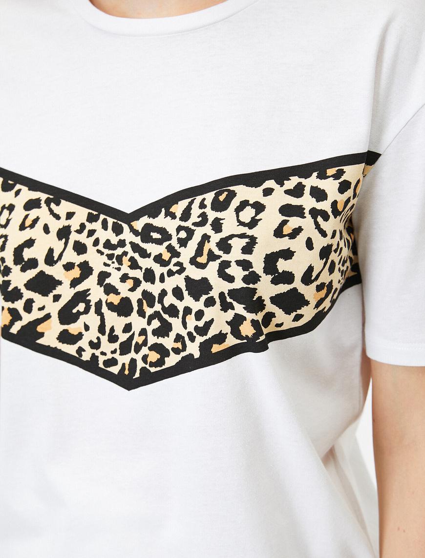   Leopar Desenli Tişört