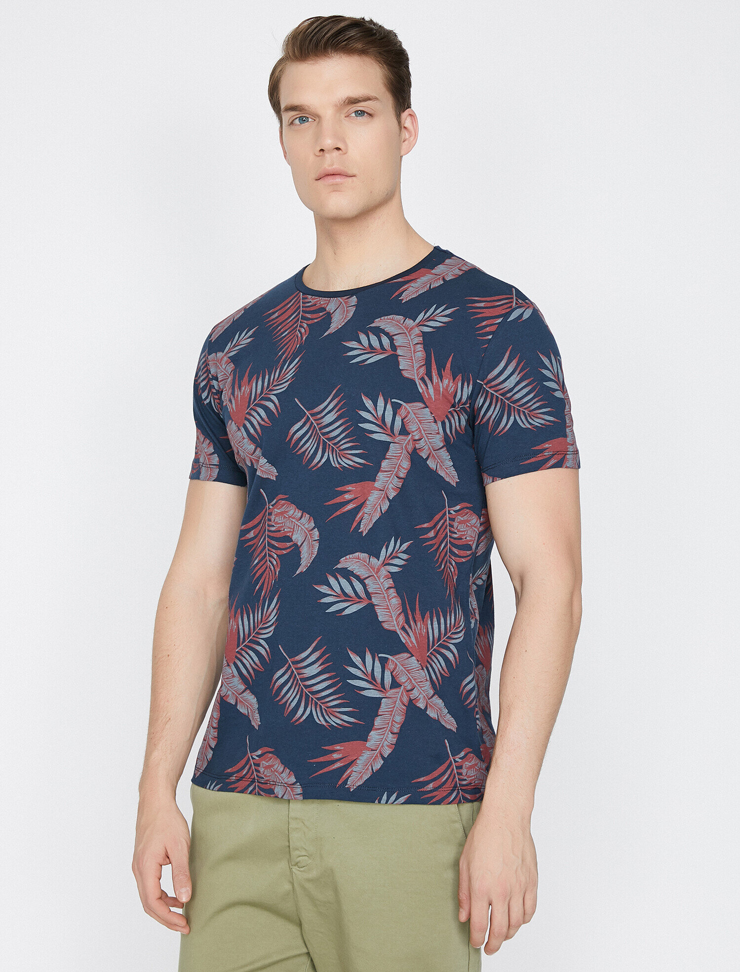   Çiçekli Tişört Kısa Kollu