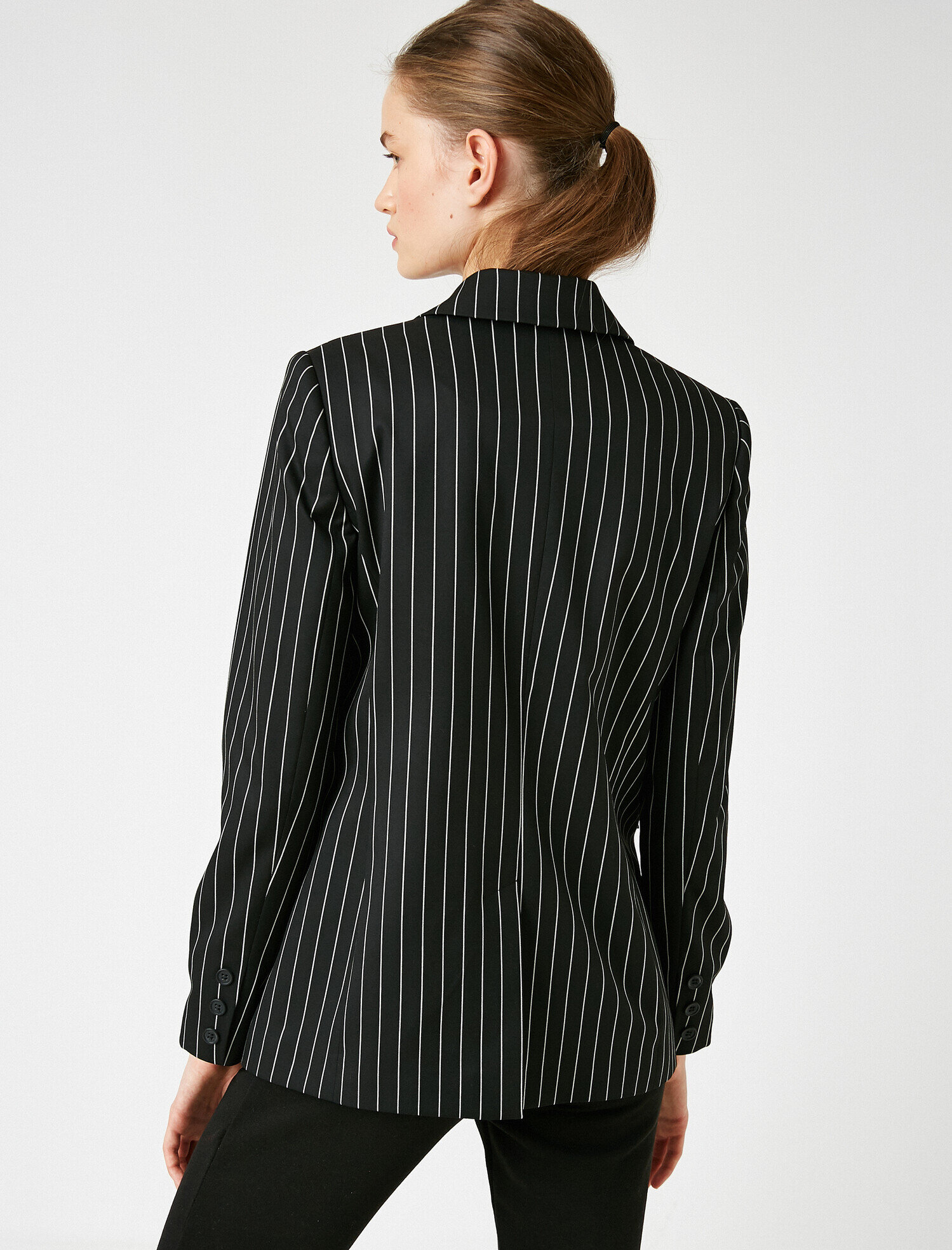   Cep Detaylı Çizgili Blazer Ceket