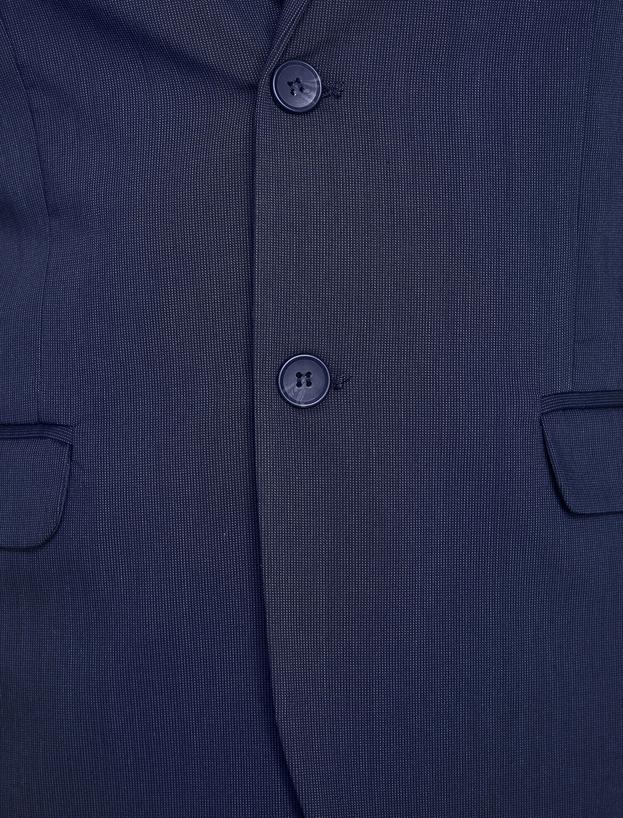 Düğme Detaylı Ceket