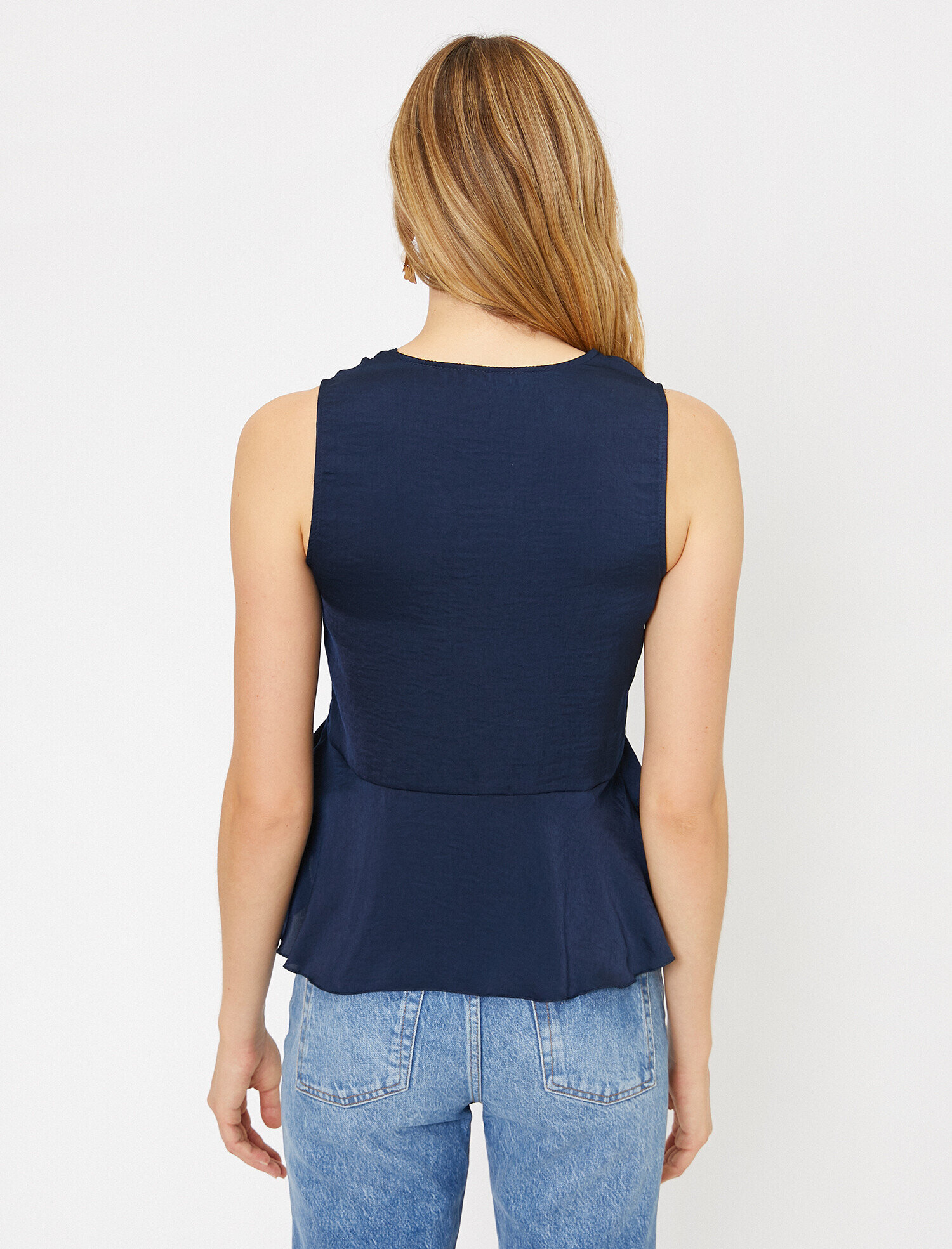   Fırfır Detaylı Atlet