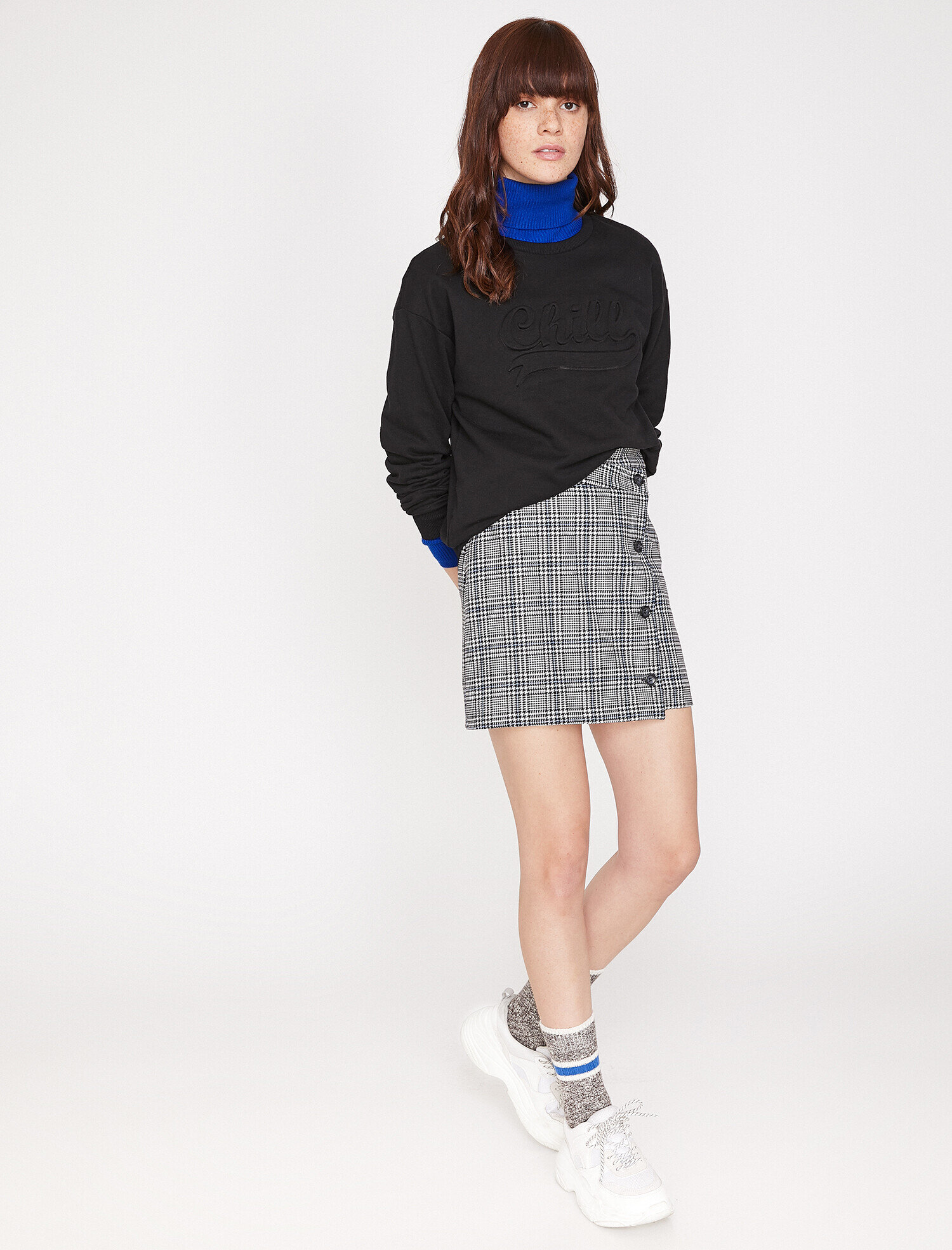   Düğme Detaylı Etek