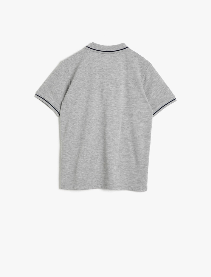 Erkek Çocuk Polo Yaka Pamuklu Düğmeli Çizgi Detaylı Nakışlı Kısa Kollu Tişört