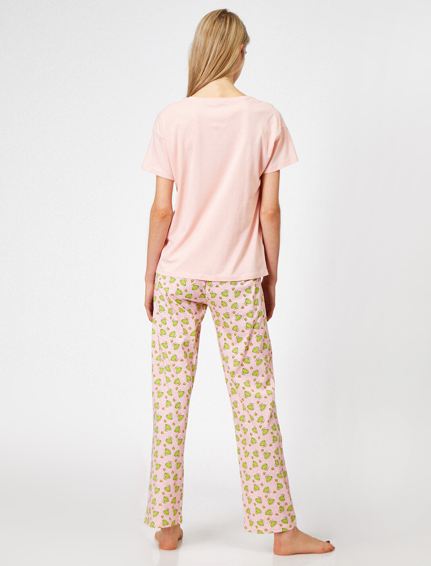 Yazılı Baskılı Pijama Seti