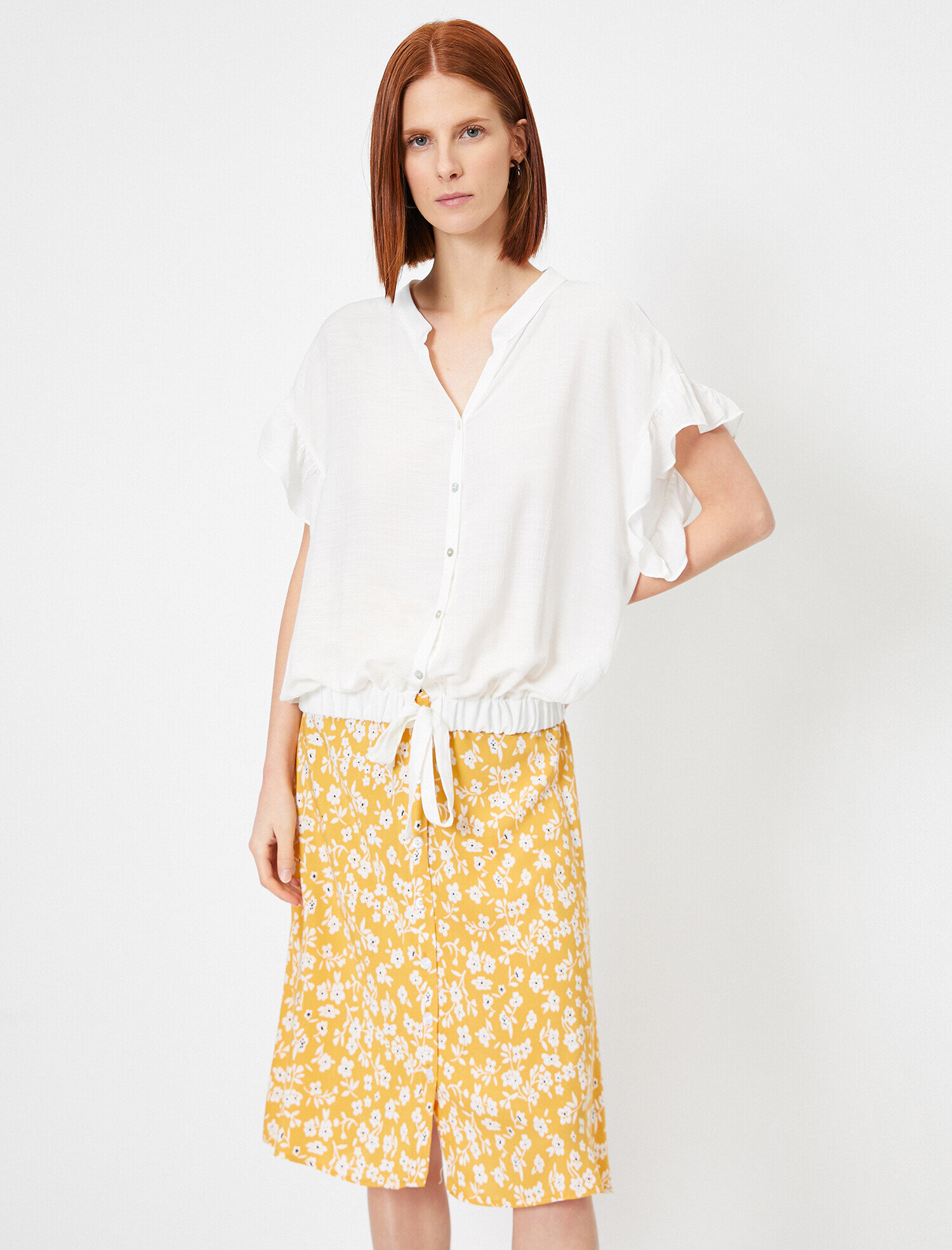   Volan Detaylı Dökümlü Gömlek