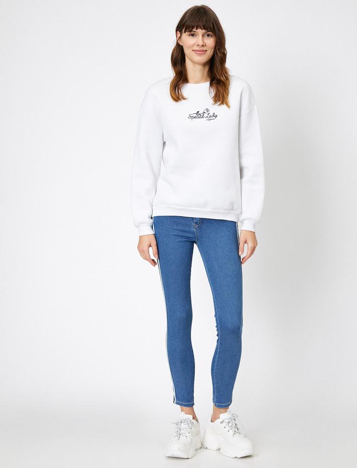  Carmen Jean - Yüksek Bel Dar Kesim Dar Paça Pantolon