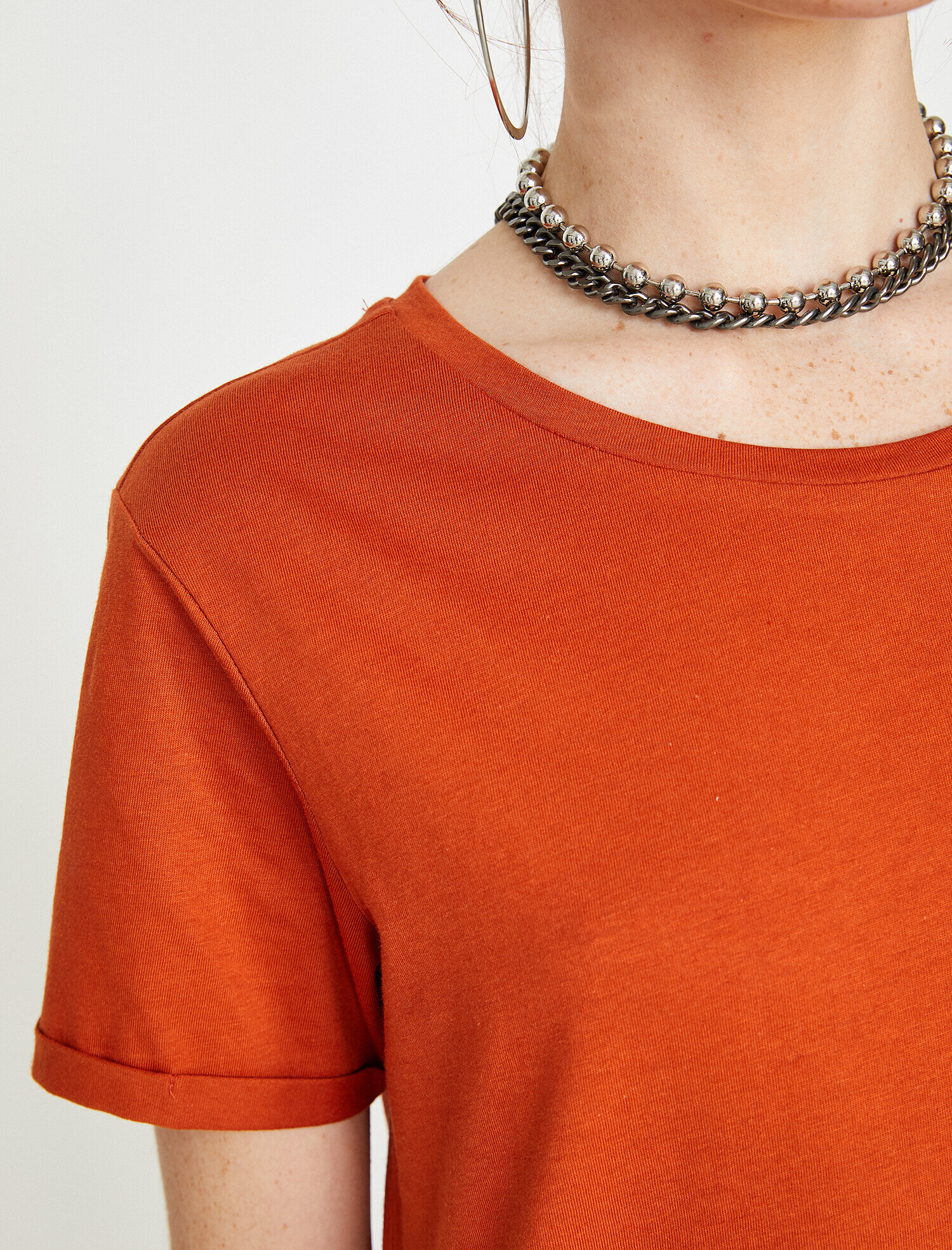   Bisiklet Yaka Basic Kısa Kol Tişört