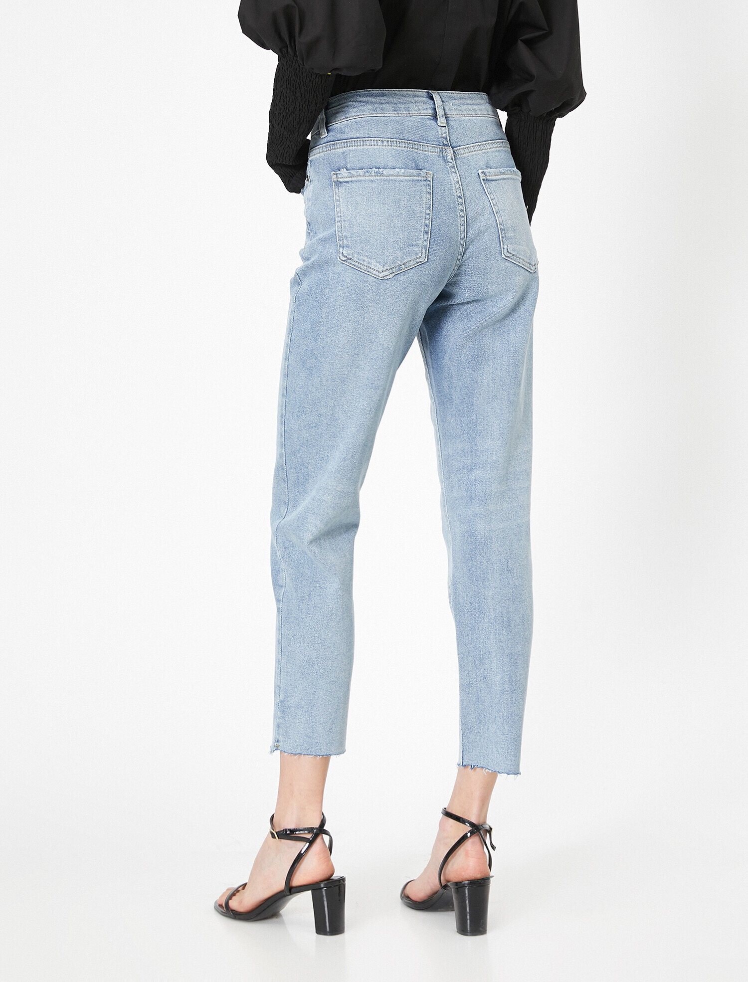   Eve Slim Jean - Yüksek Bel Normal Kesim Hafif Düz Paça Straight Jean Pantolon